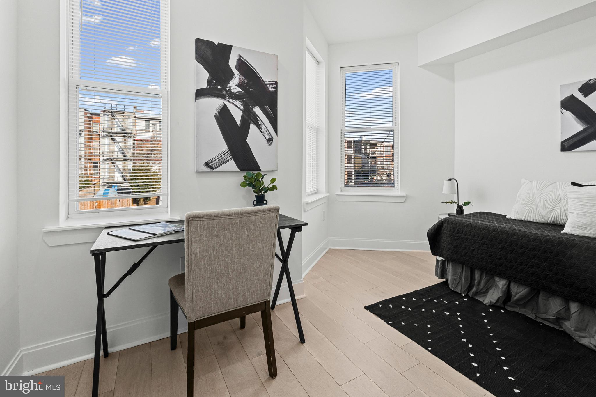 RESERVOIR HILL - Residential