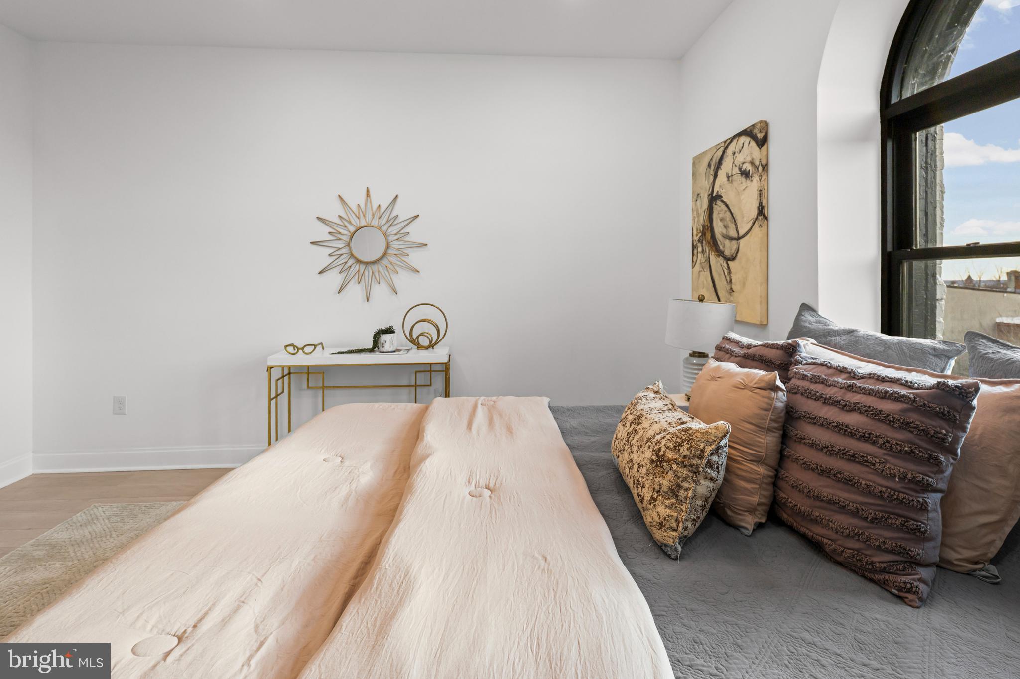 RESERVOIR HILL - Residential