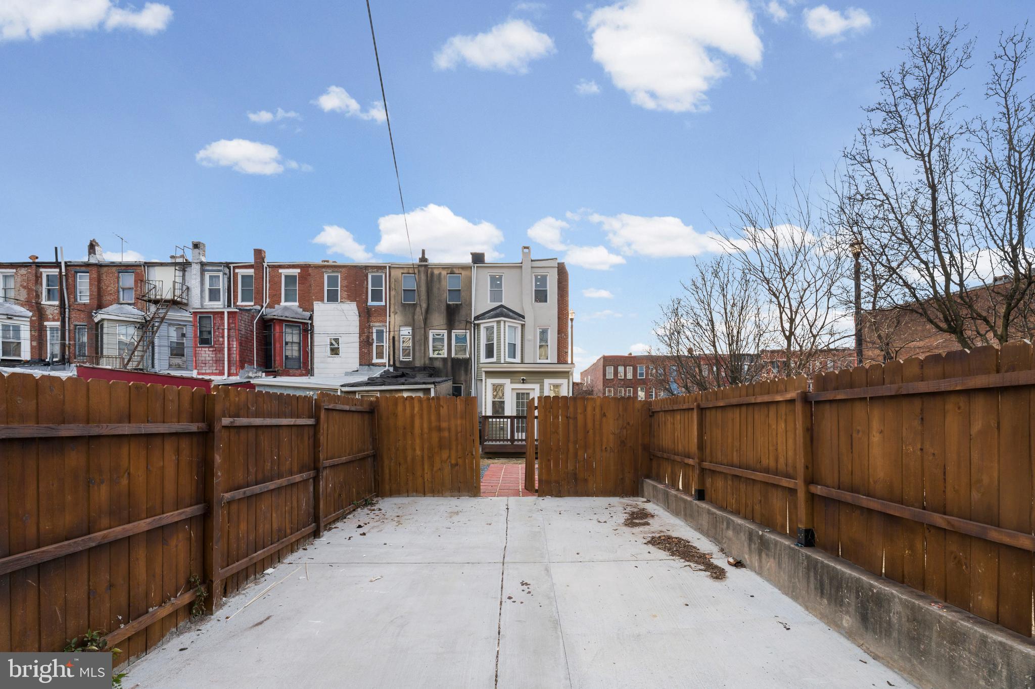 RESERVOIR HILL - Residential