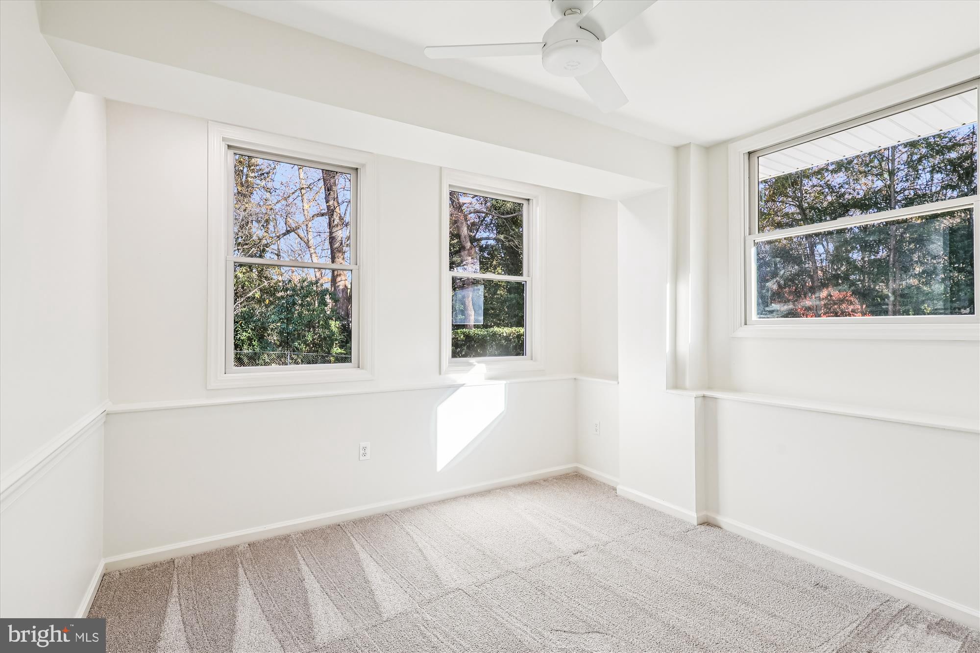 PENDENNIS MOUNT - Residential