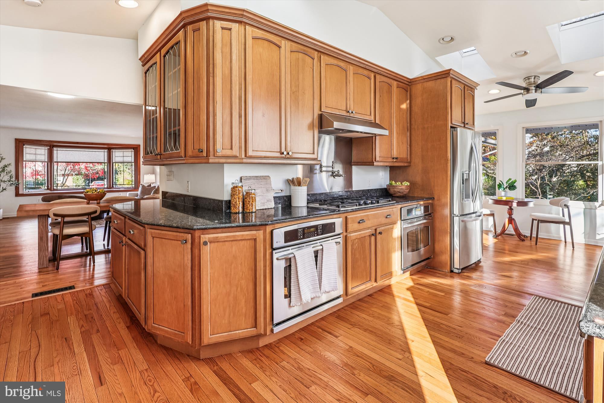 PENDENNIS MOUNT - Residential