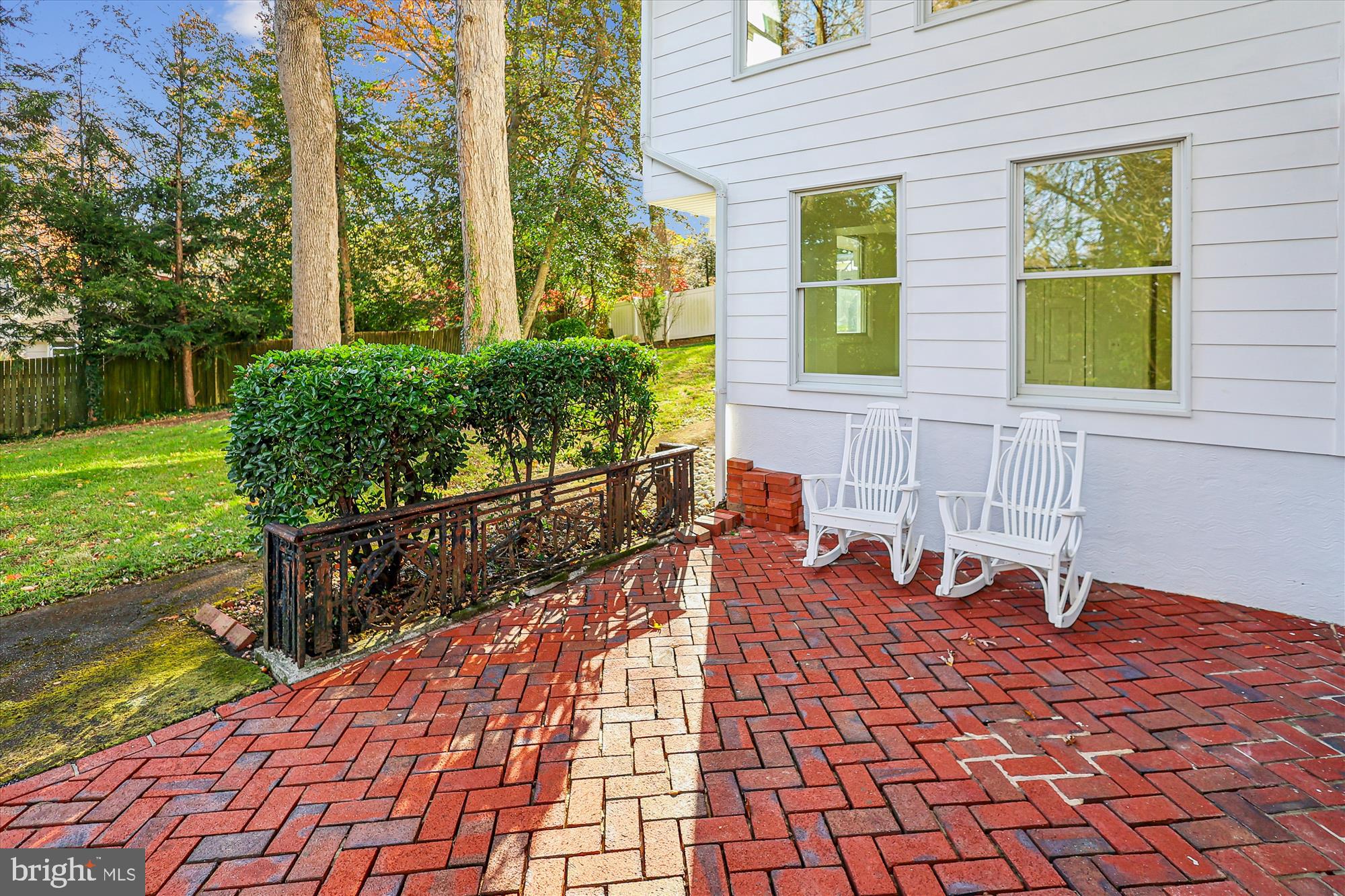 PENDENNIS MOUNT - Residential