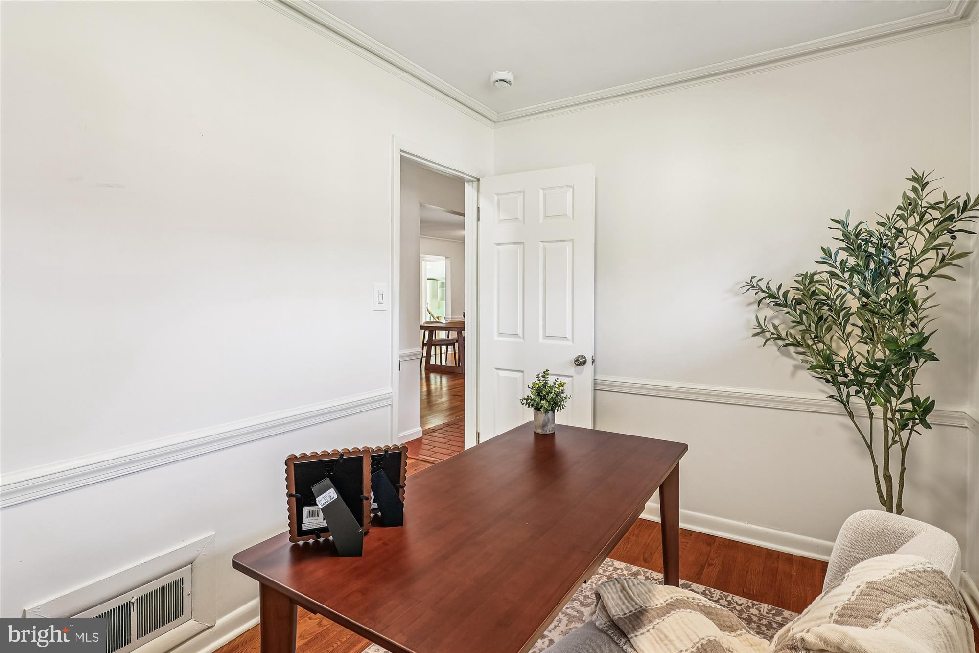 PENDENNIS MOUNT - Residential