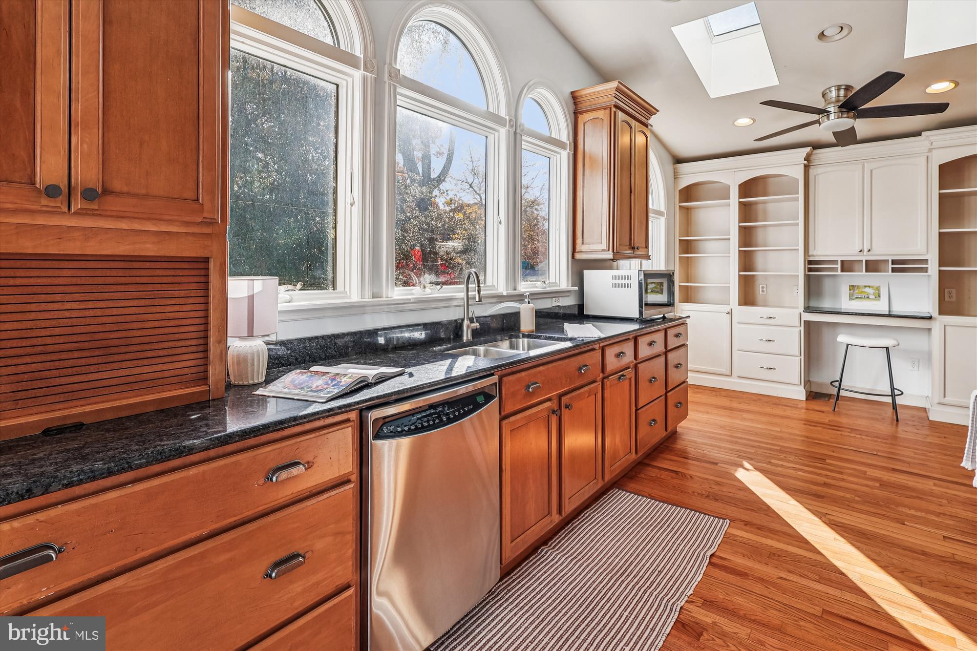 PENDENNIS MOUNT - Residential