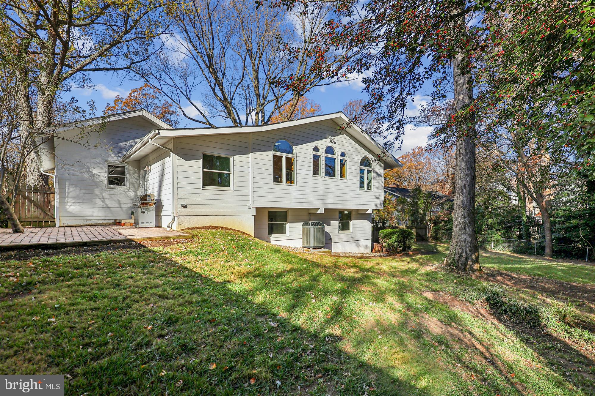 PENDENNIS MOUNT - Residential