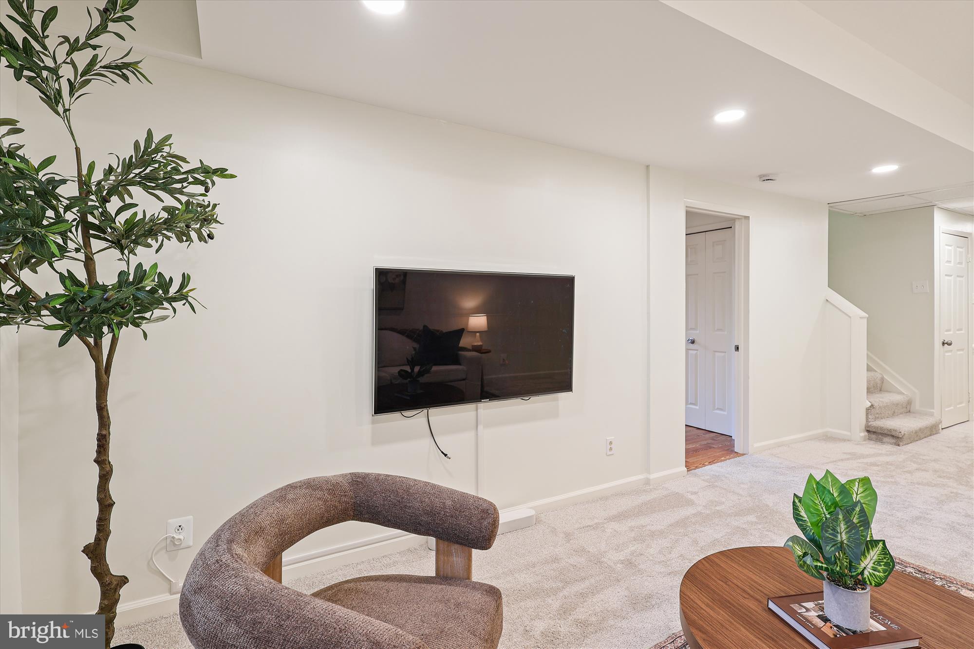 PENDENNIS MOUNT - Residential