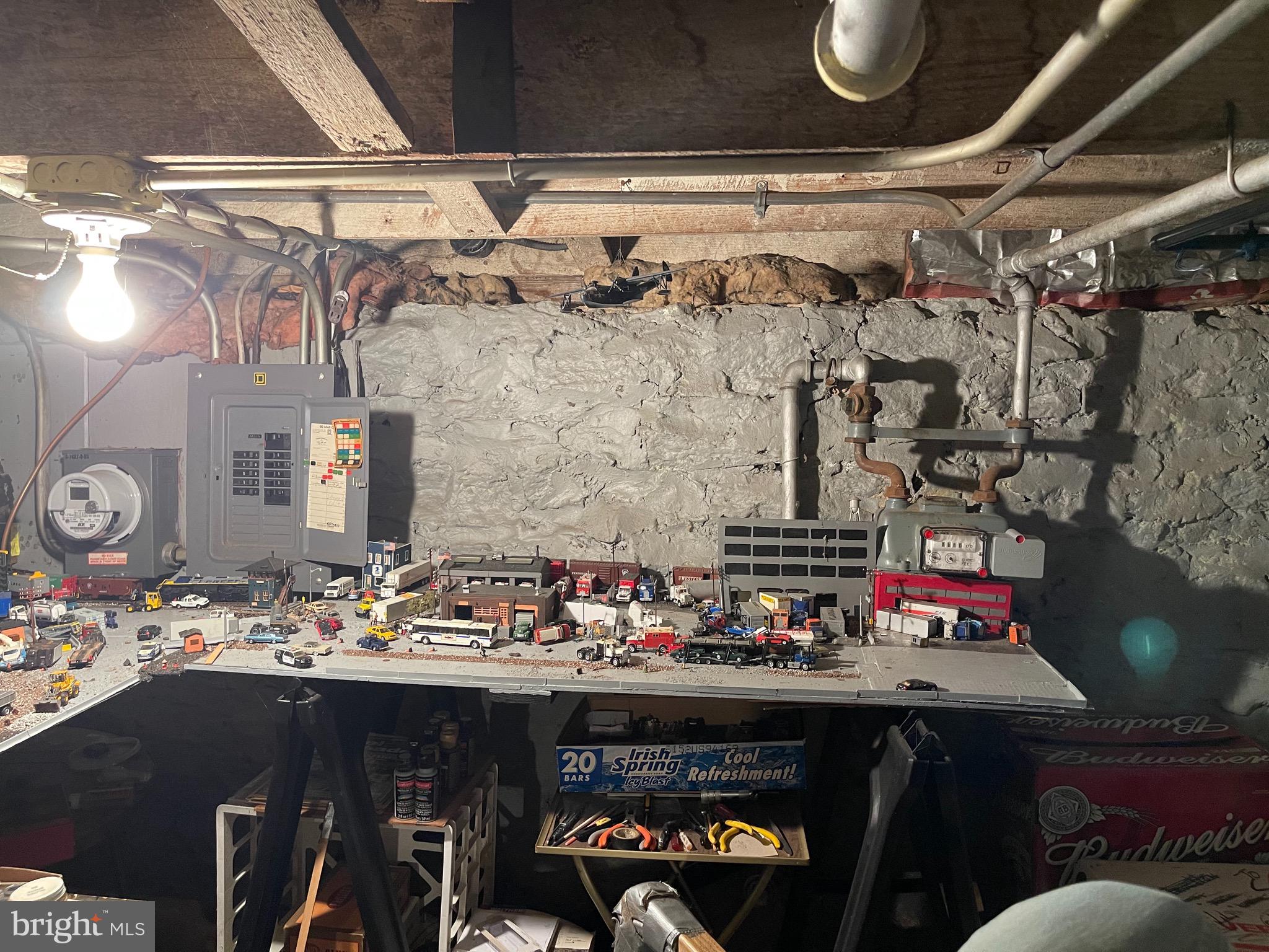 LAURAVILLE HISTORIC DISTRICT - Residential