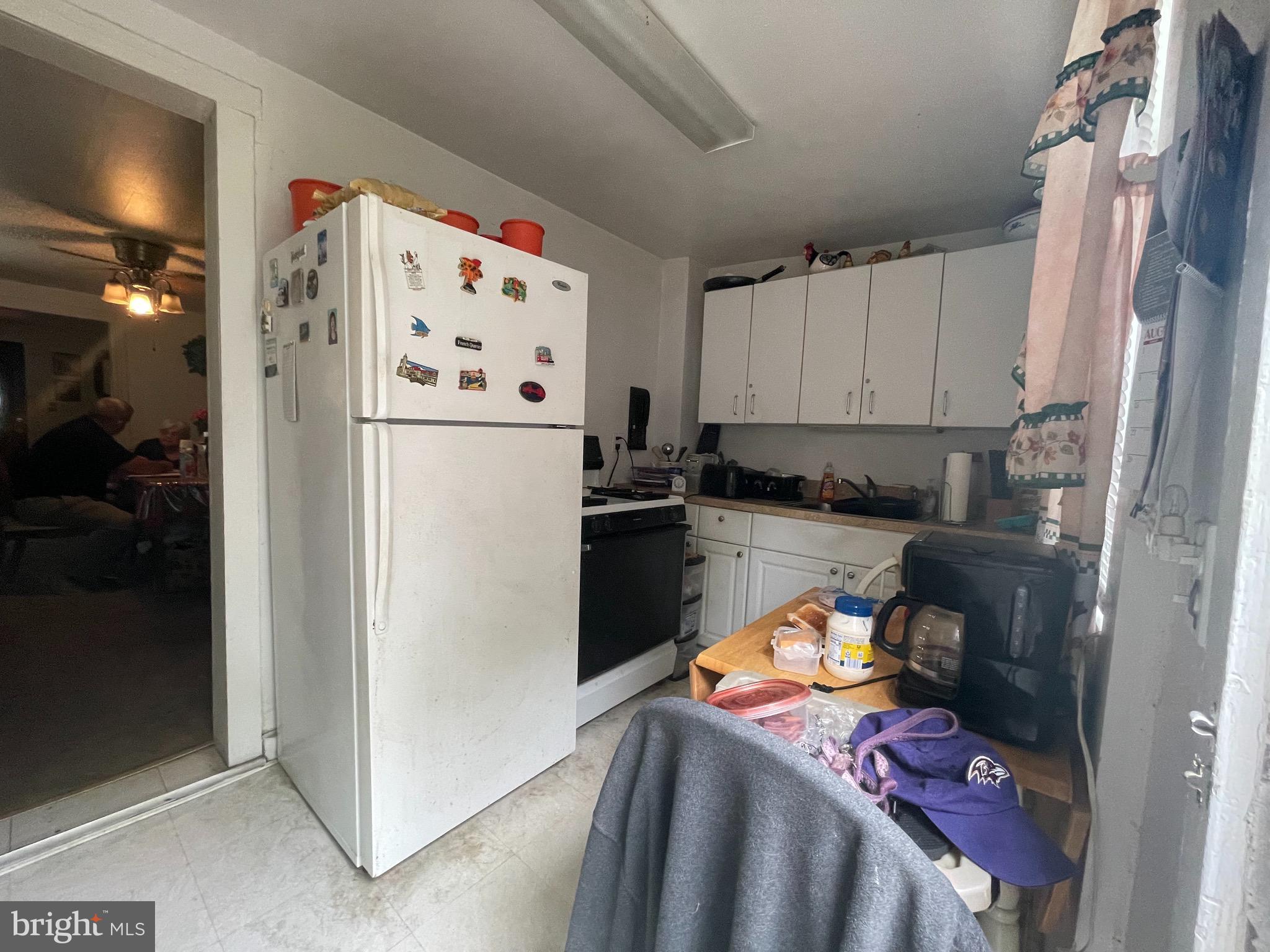 LAURAVILLE HISTORIC DISTRICT - Residential