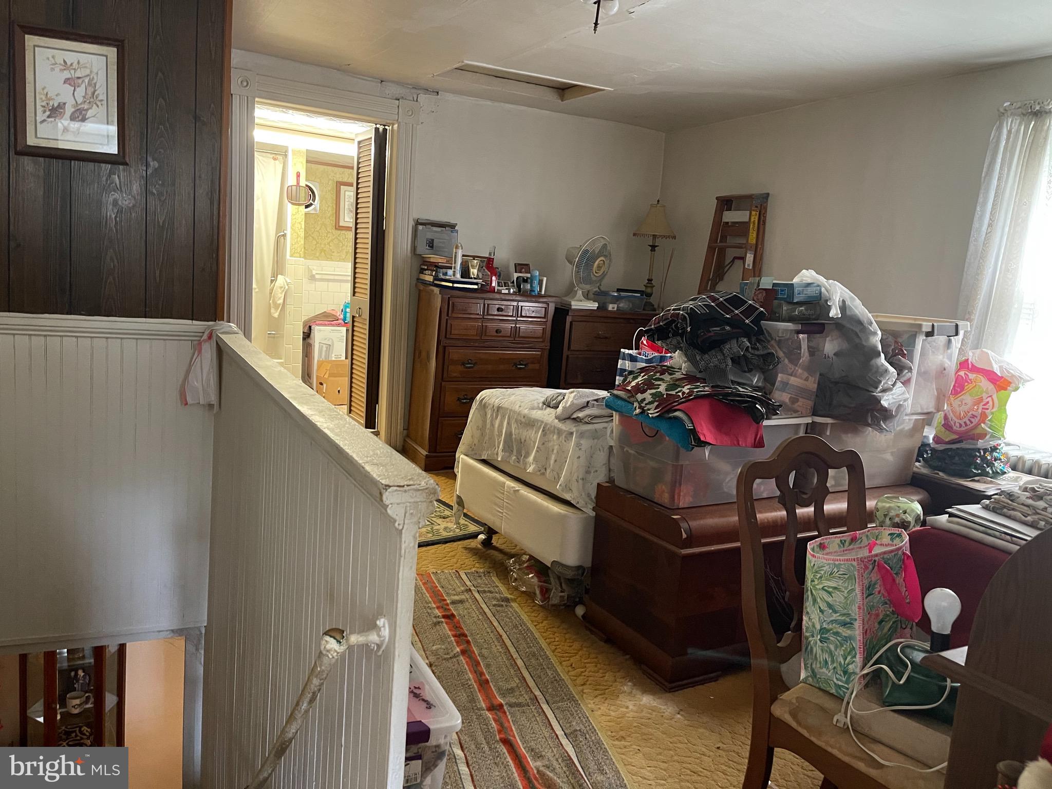 LAURAVILLE HISTORIC DISTRICT - Residential