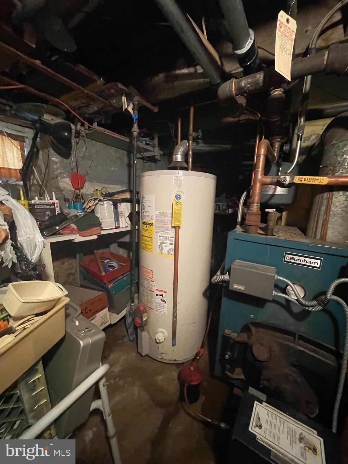 LAURAVILLE HISTORIC DISTRICT - Residential