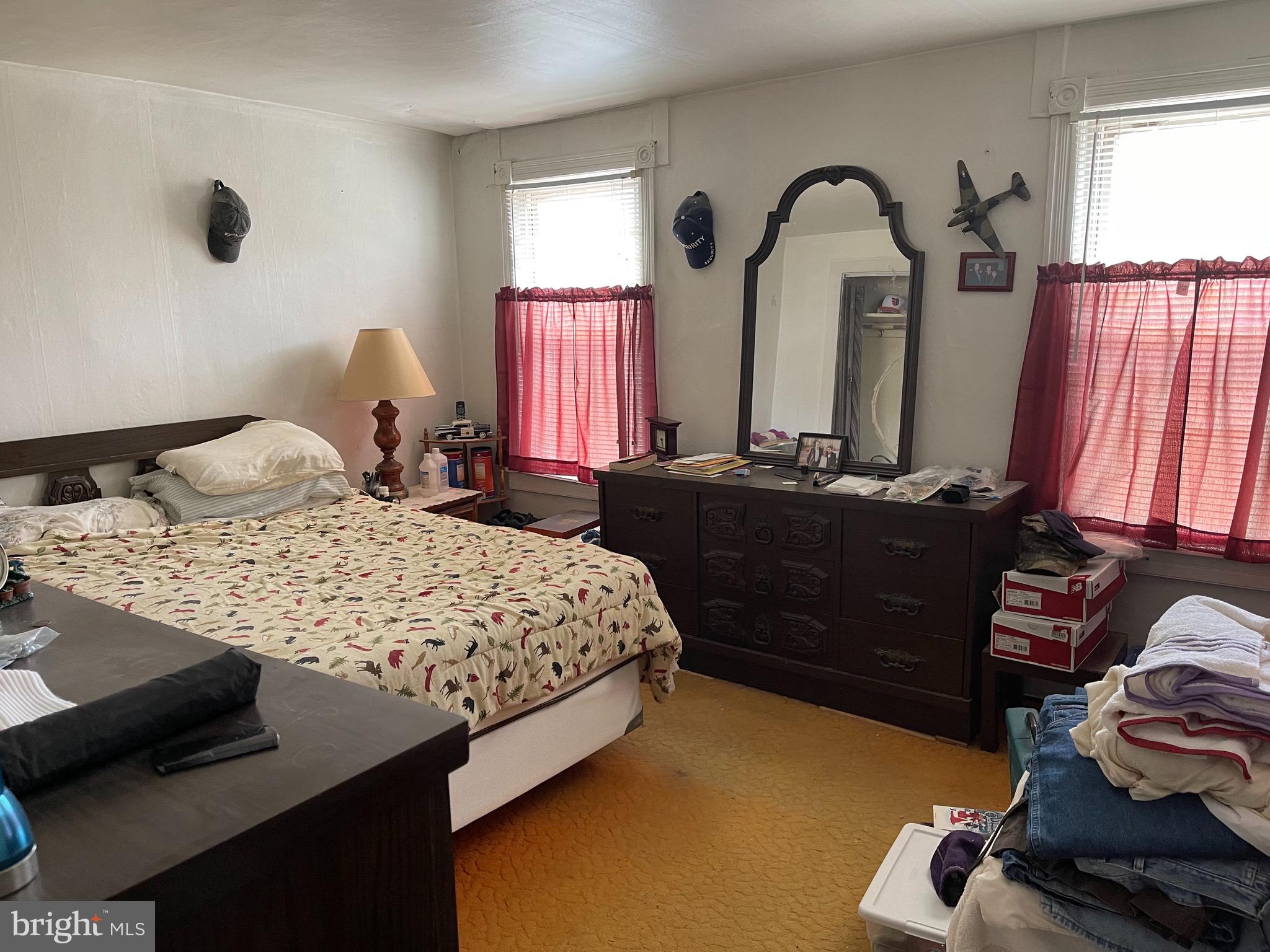 LAURAVILLE HISTORIC DISTRICT - Residential