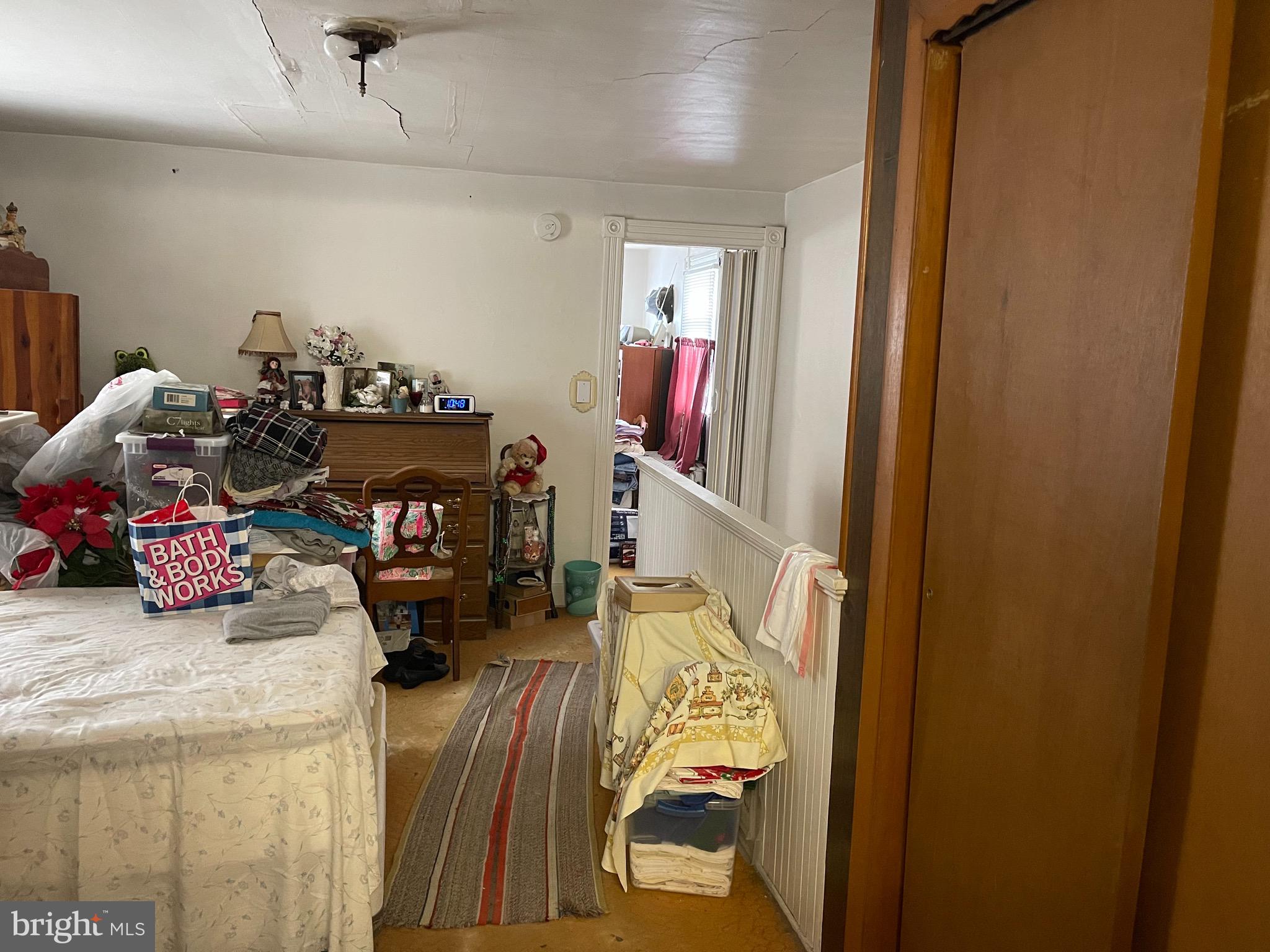 LAURAVILLE HISTORIC DISTRICT - Residential