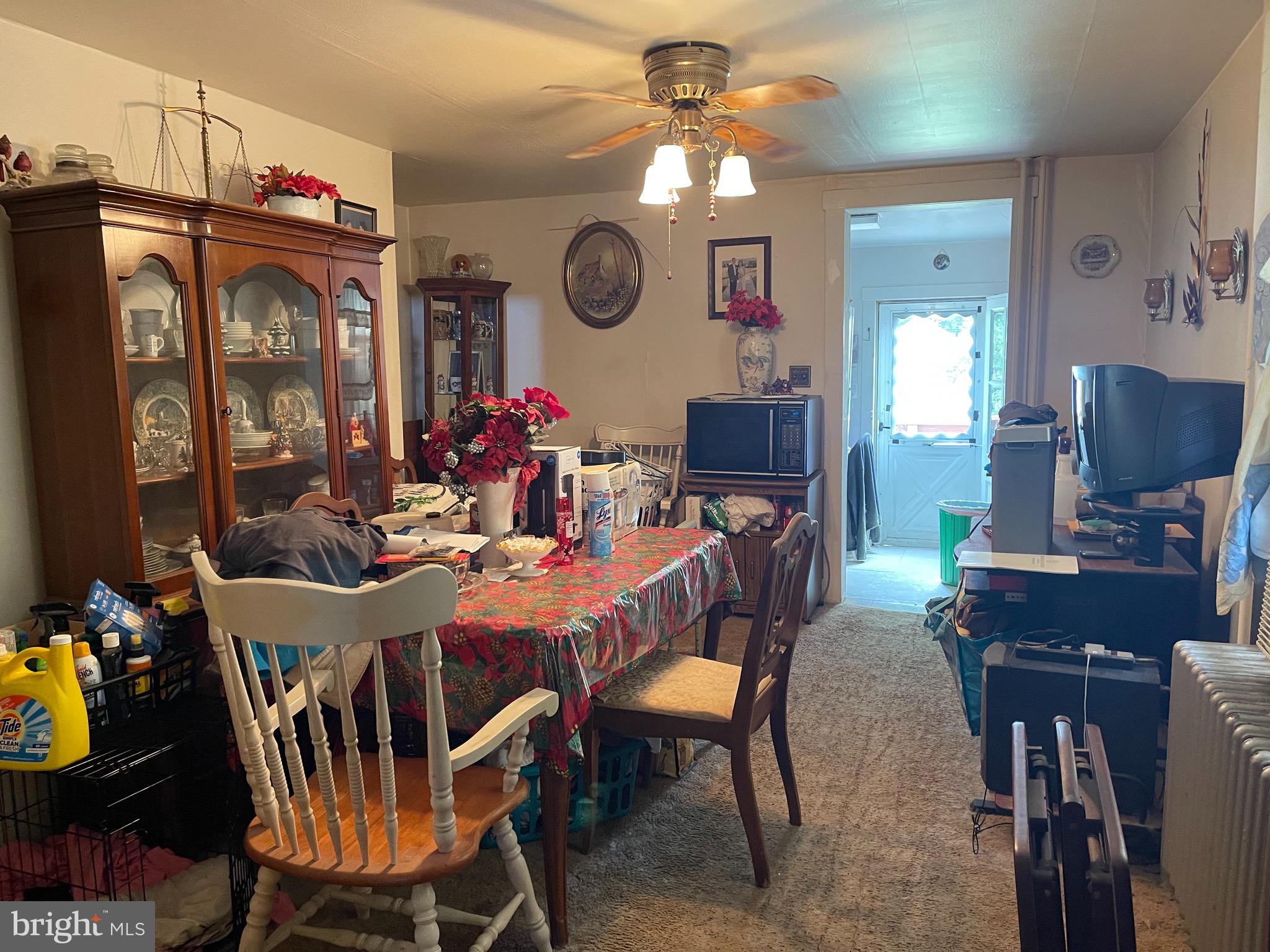 LAURAVILLE HISTORIC DISTRICT - Residential