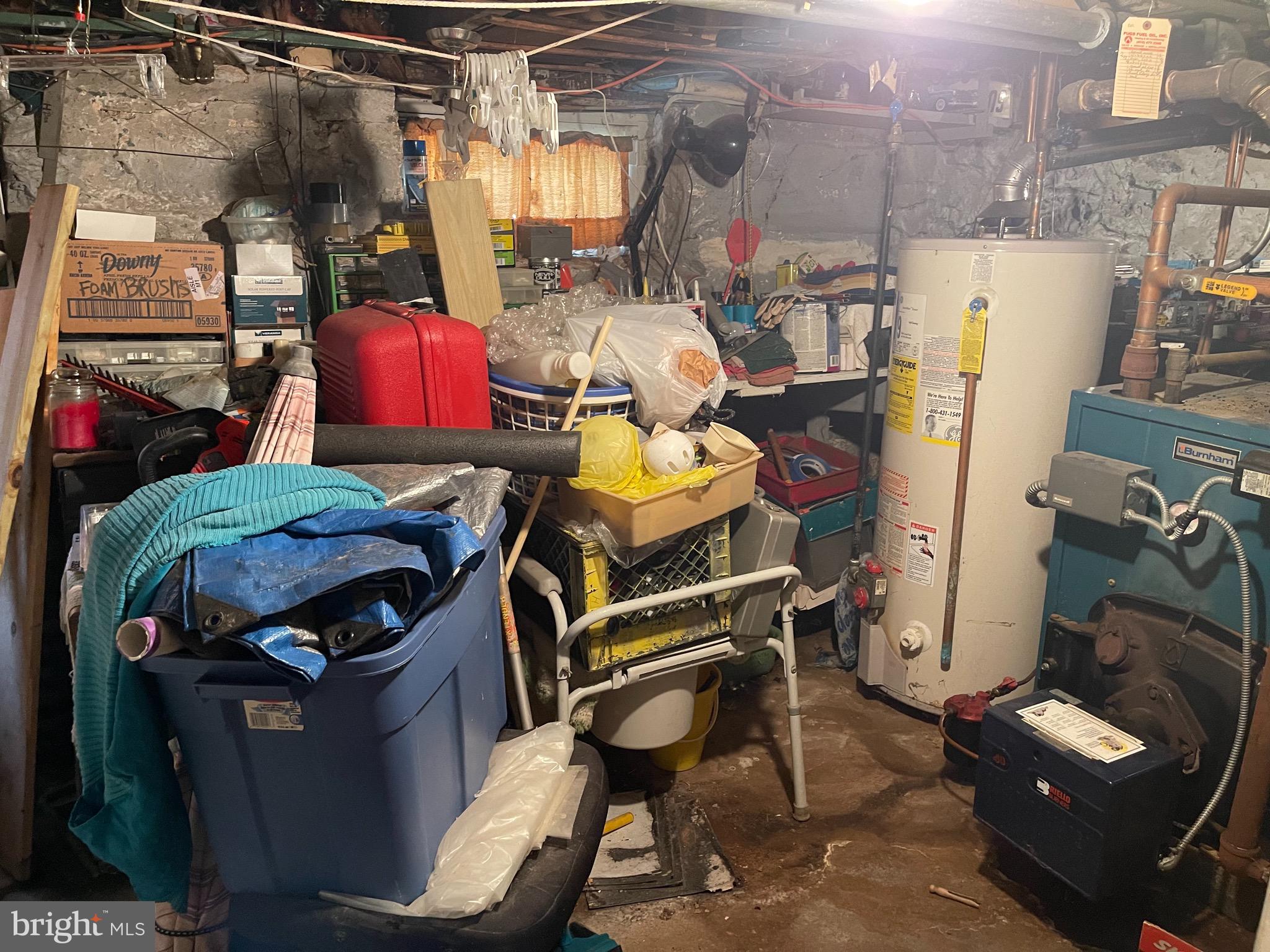 LAURAVILLE HISTORIC DISTRICT - Residential