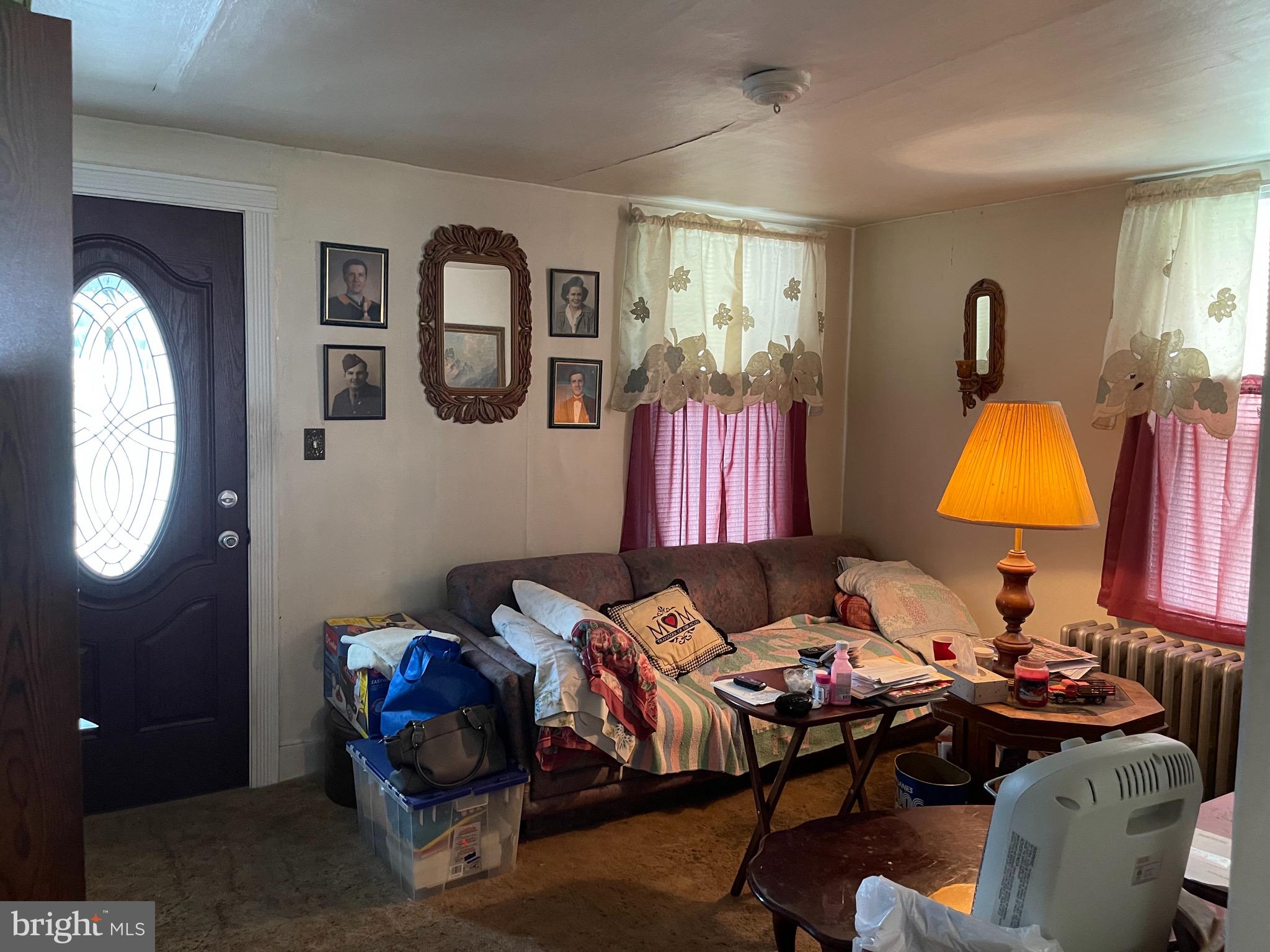 LAURAVILLE HISTORIC DISTRICT - Residential