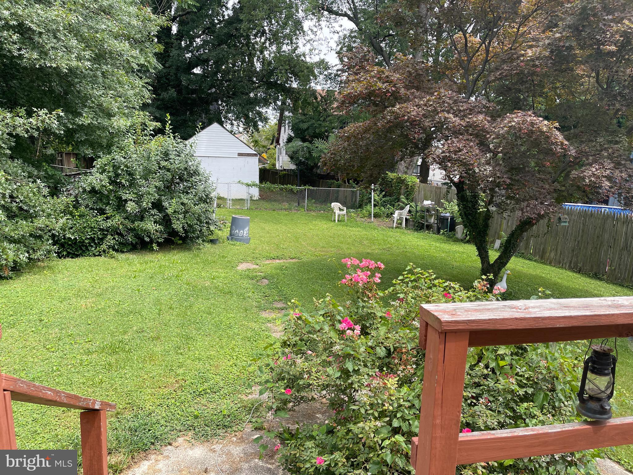 LAURAVILLE HISTORIC DISTRICT - Residential