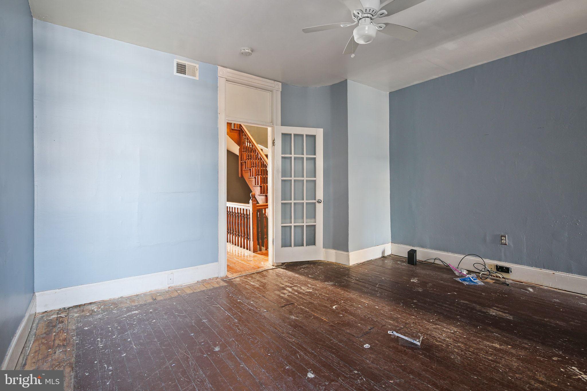 RESERVOIR HILL - Residential