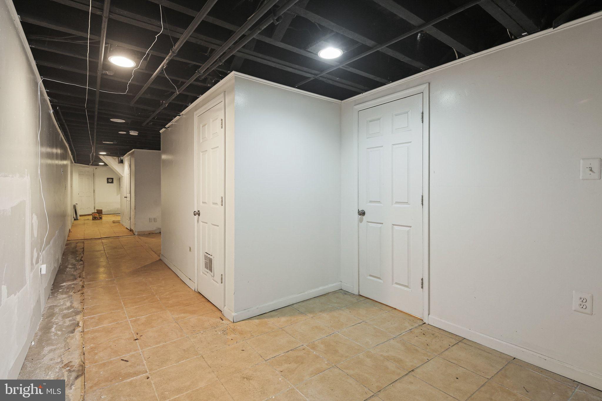 RESERVOIR HILL - Residential