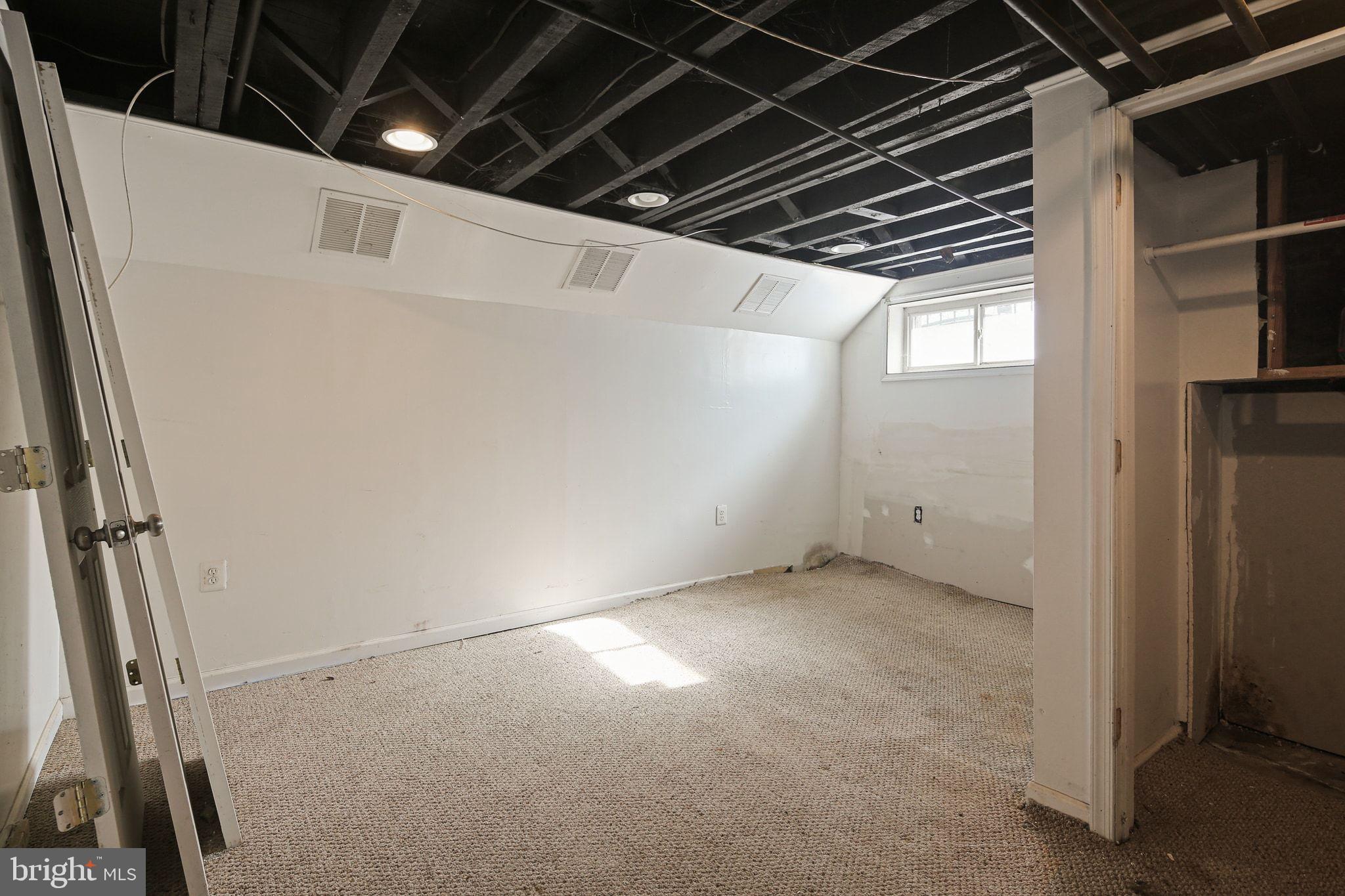 RESERVOIR HILL - Residential