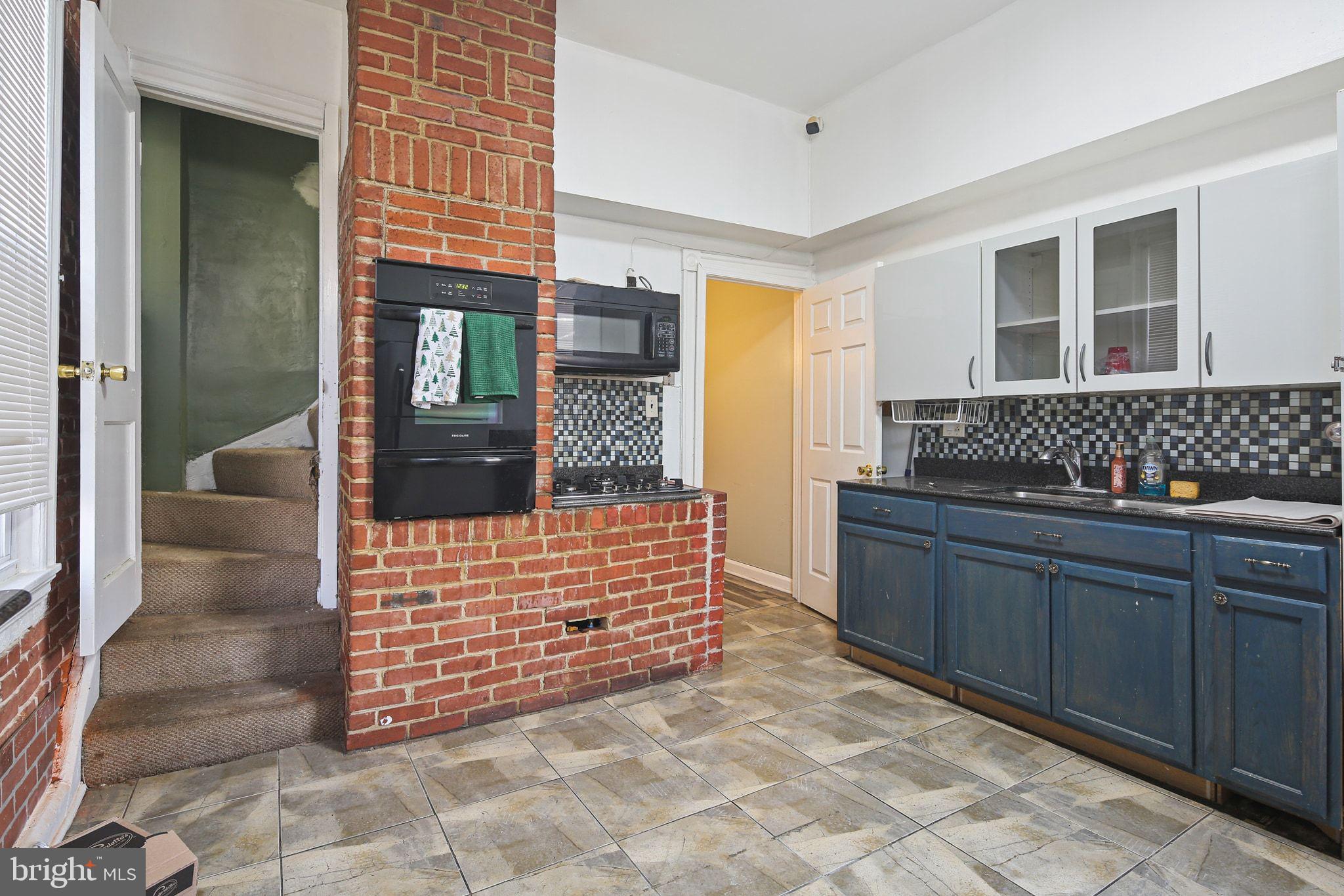 RESERVOIR HILL - Residential