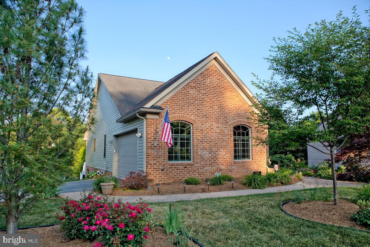 NORTH END - Residential