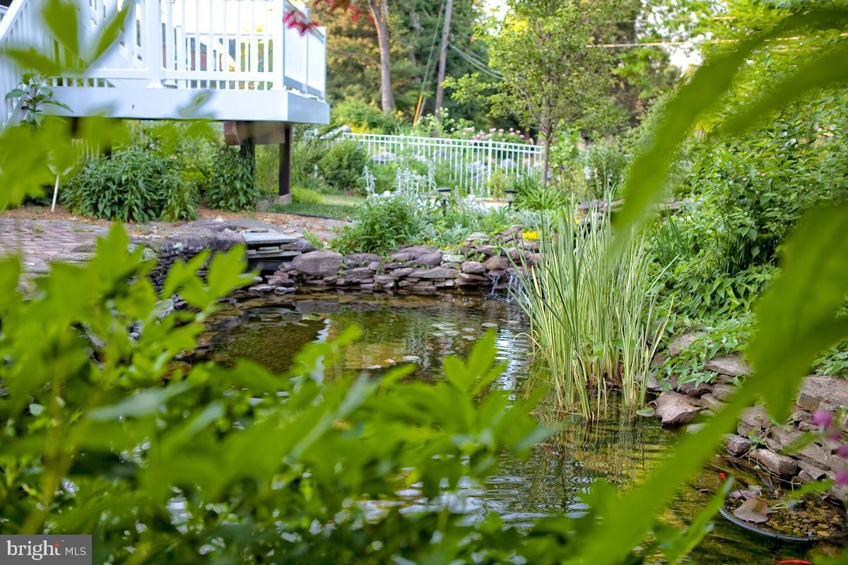 NORTH END - Residential