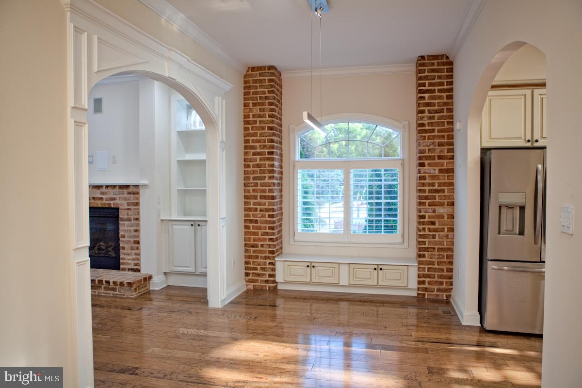 NORTH END - Residential