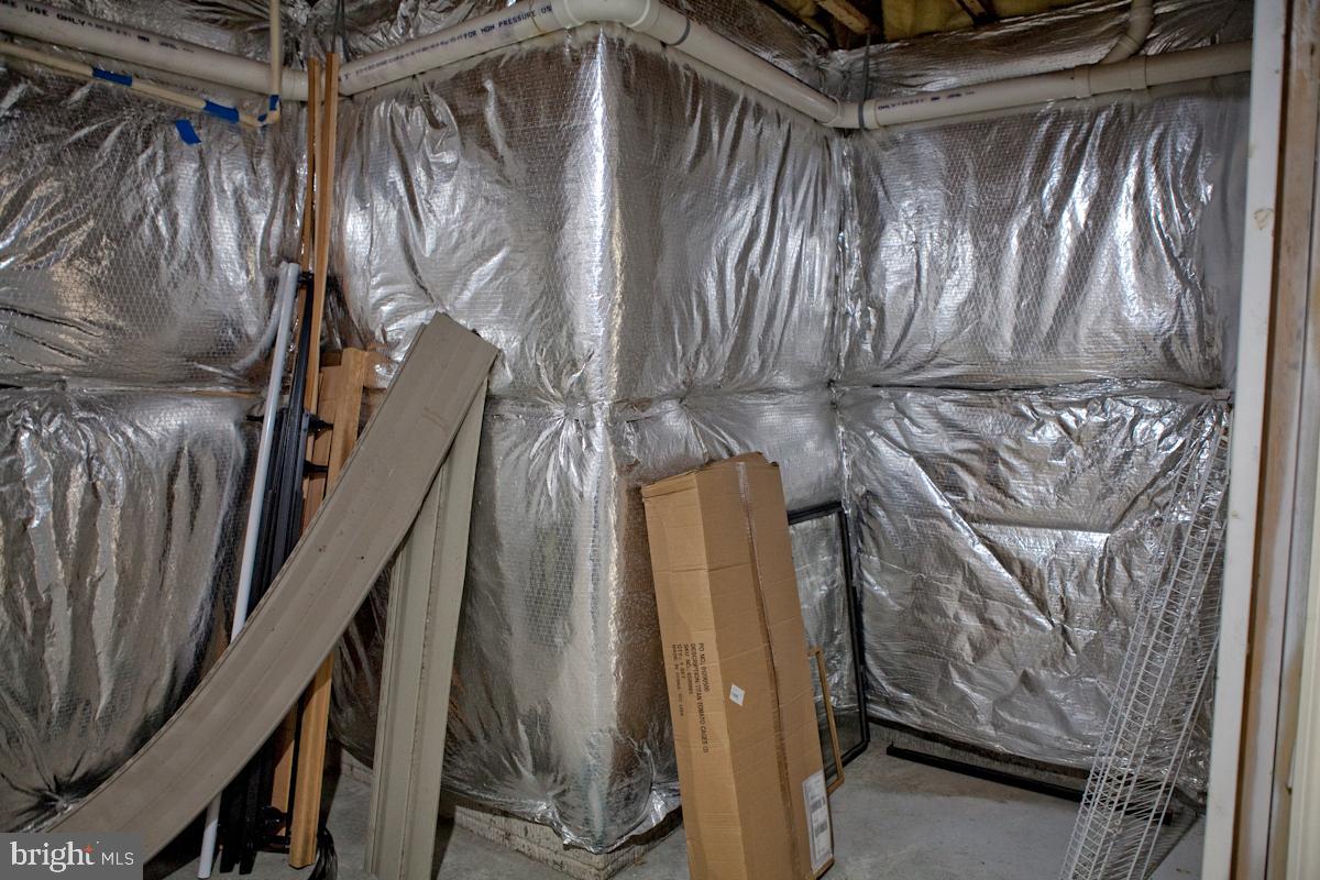 NORTH END - Residential