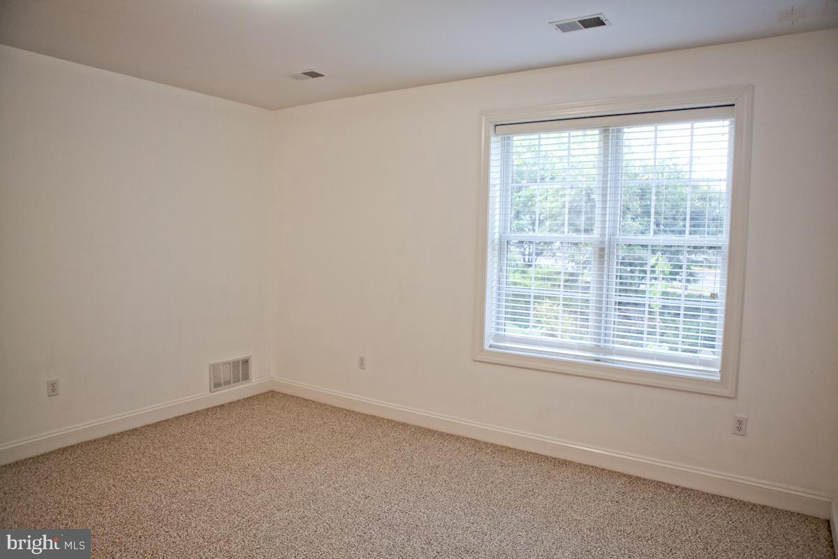 NORTH END - Residential