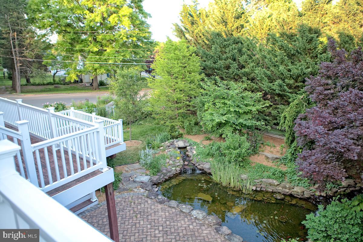 NORTH END - Residential