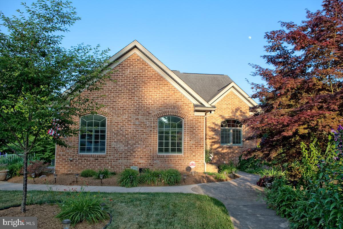 NORTH END - Residential