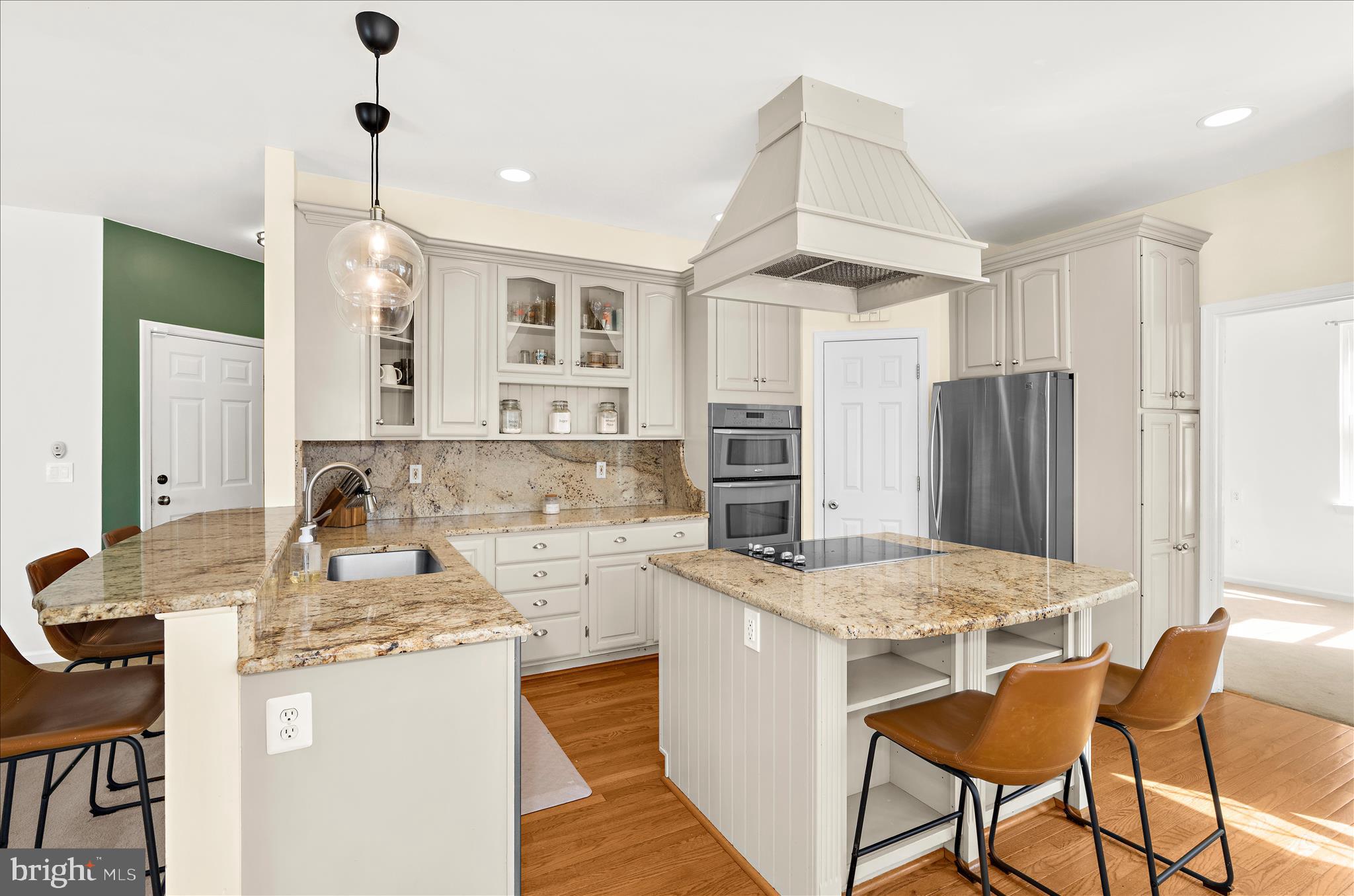 SUNDERLEIGH - Residential