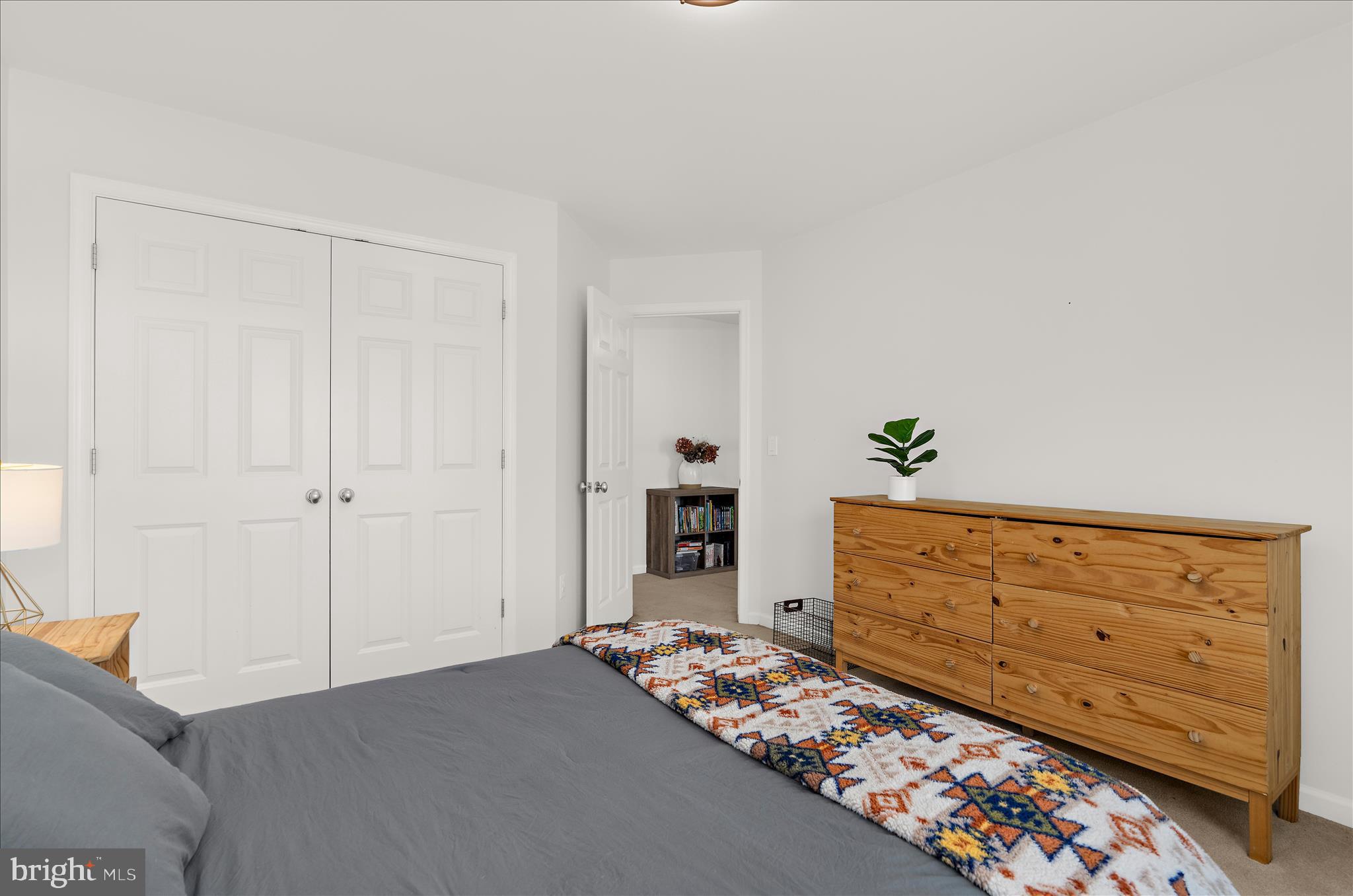 SUNDERLEIGH - Residential