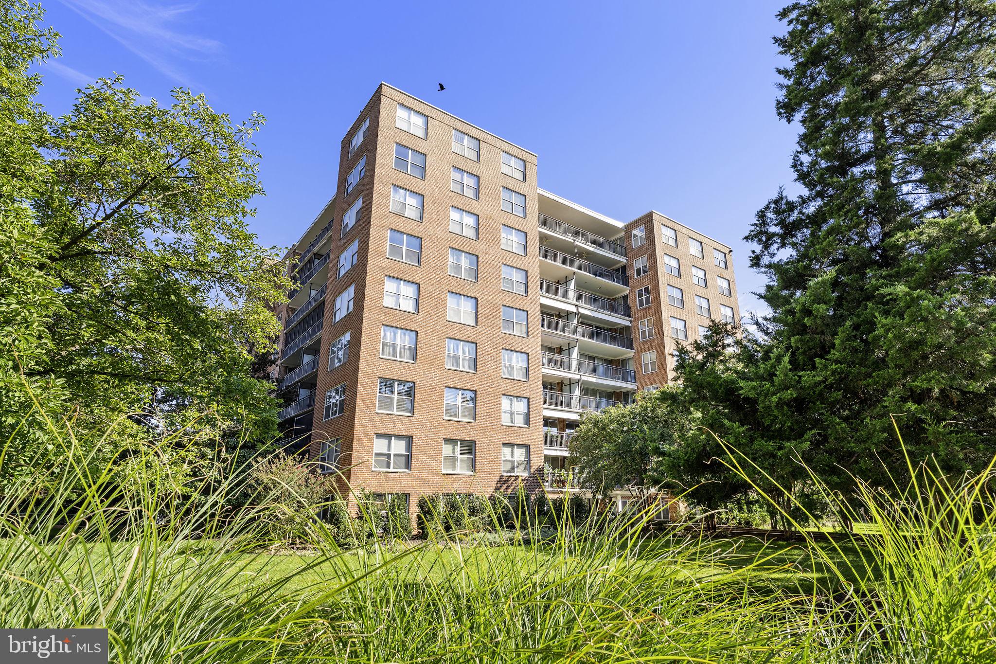 3900 WATSON PLACE NW B-4G