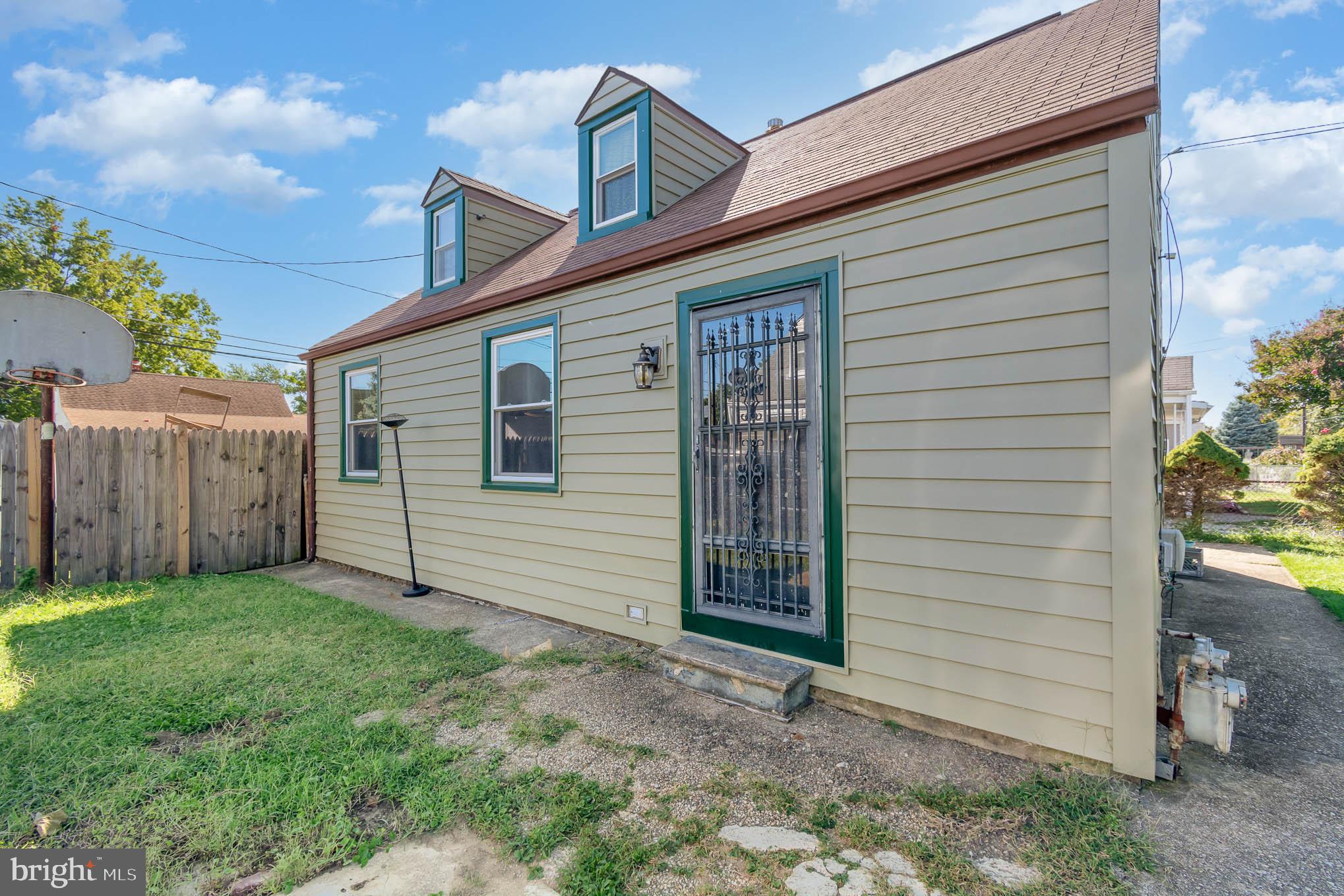 WATERSEDGE - Residential