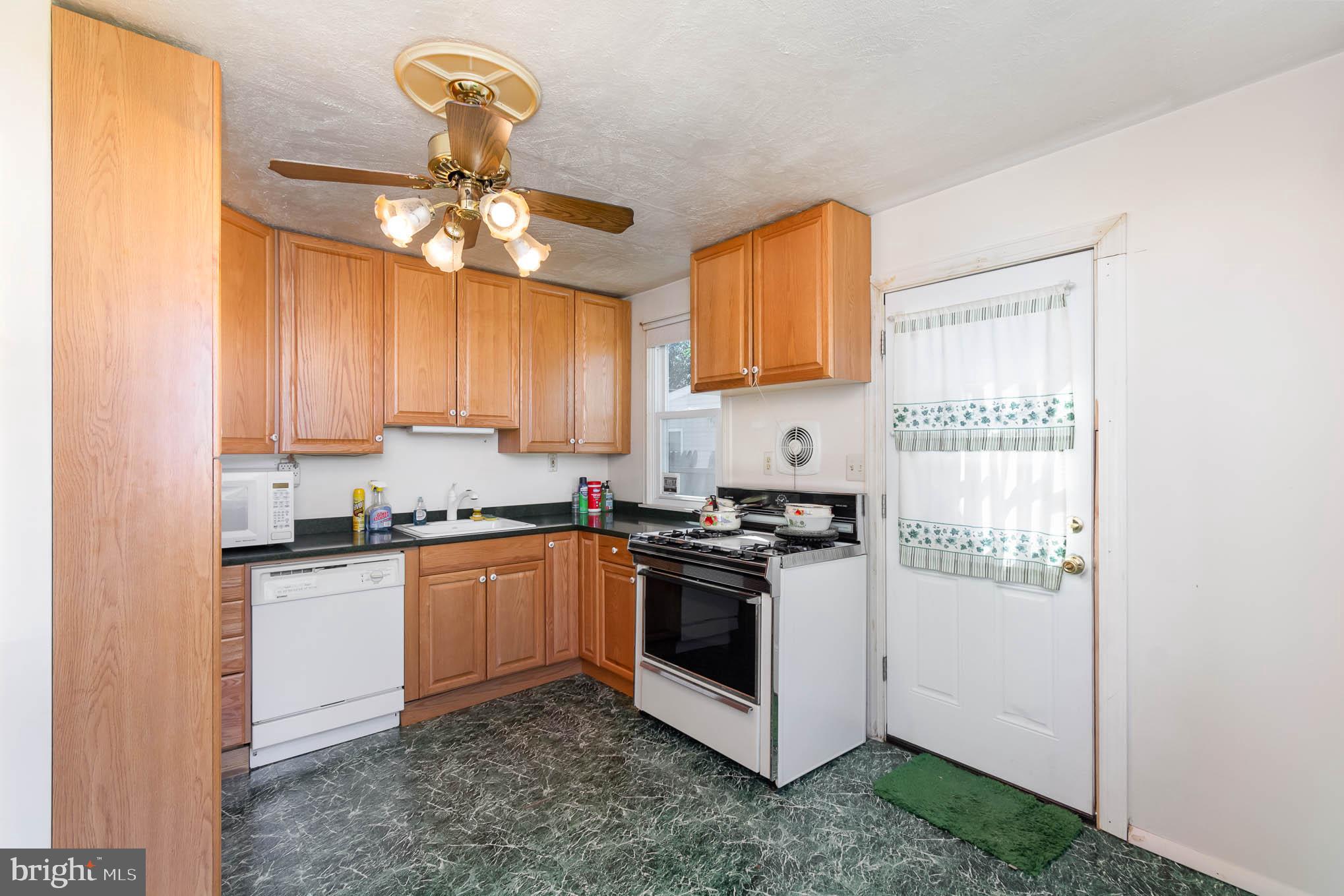 WATERSEDGE - Residential