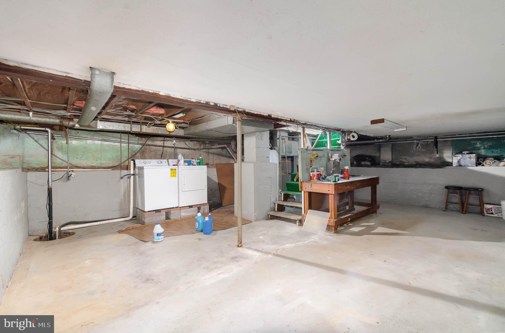 WATERSEDGE - Residential