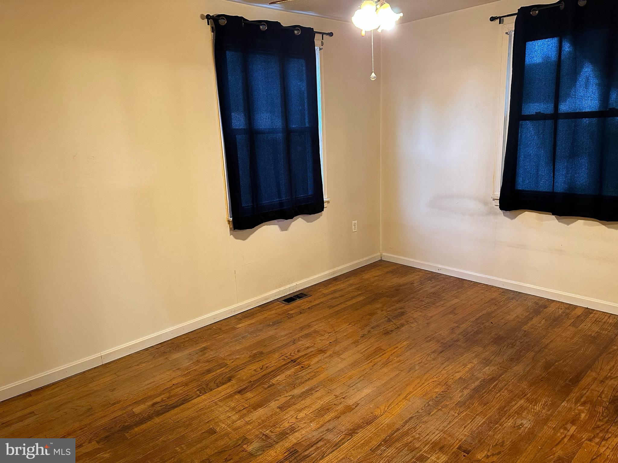 WATERSEDGE - Residential