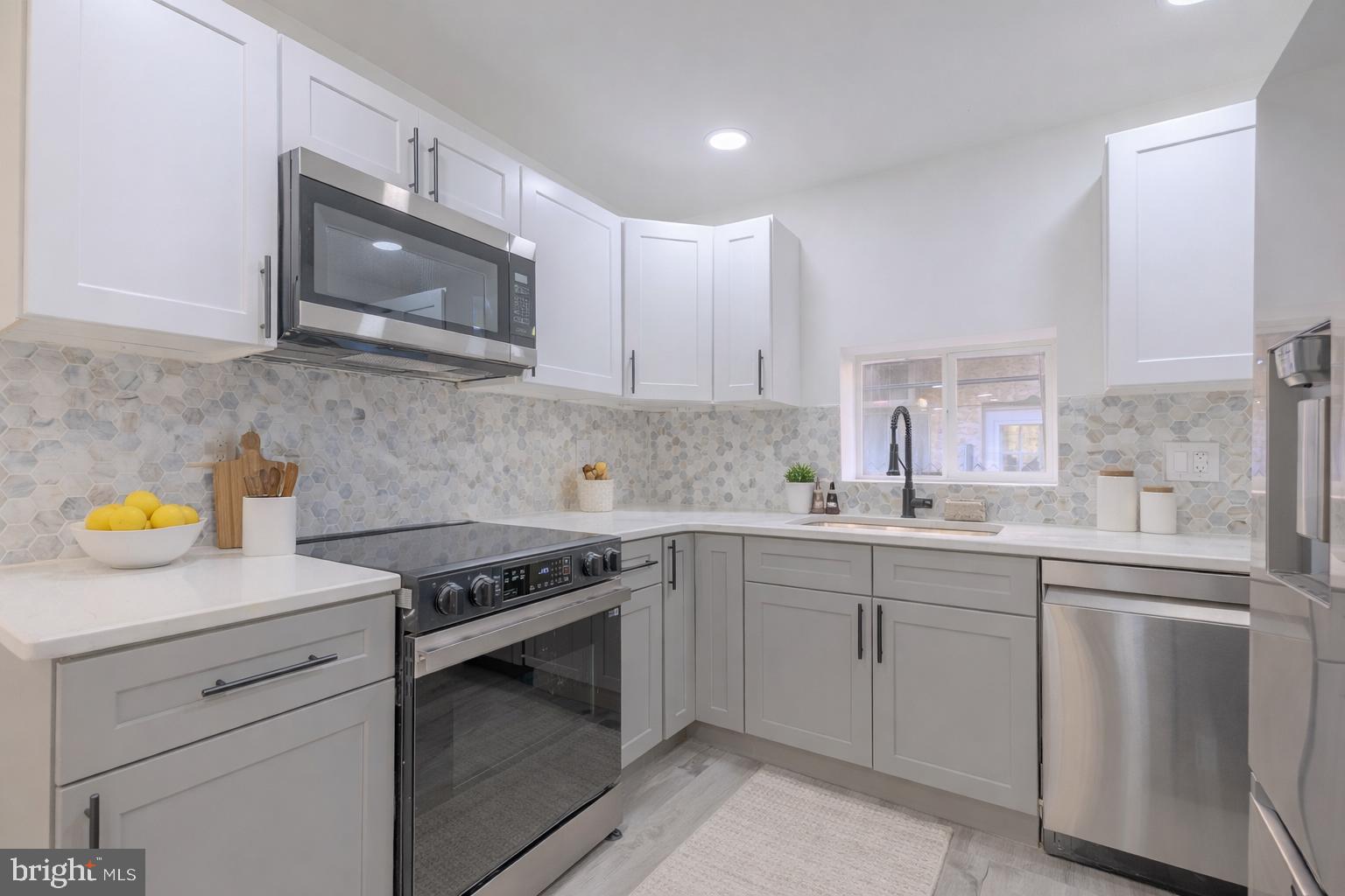 WHITMAN - Residential