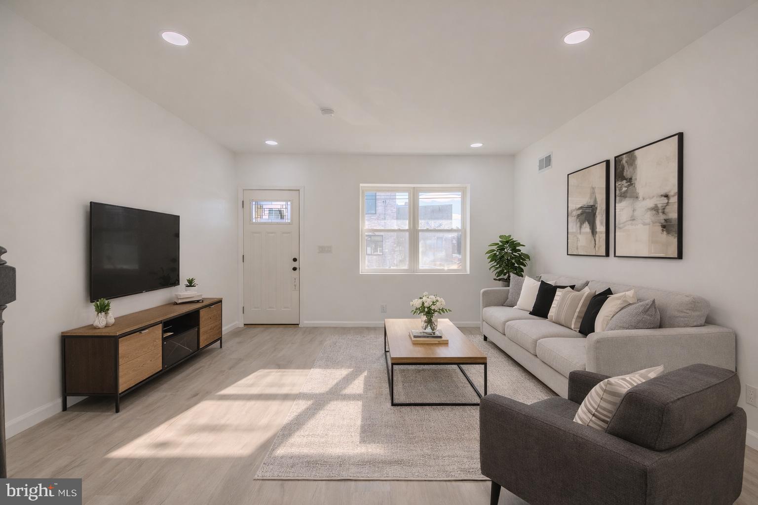 WHITMAN - Residential