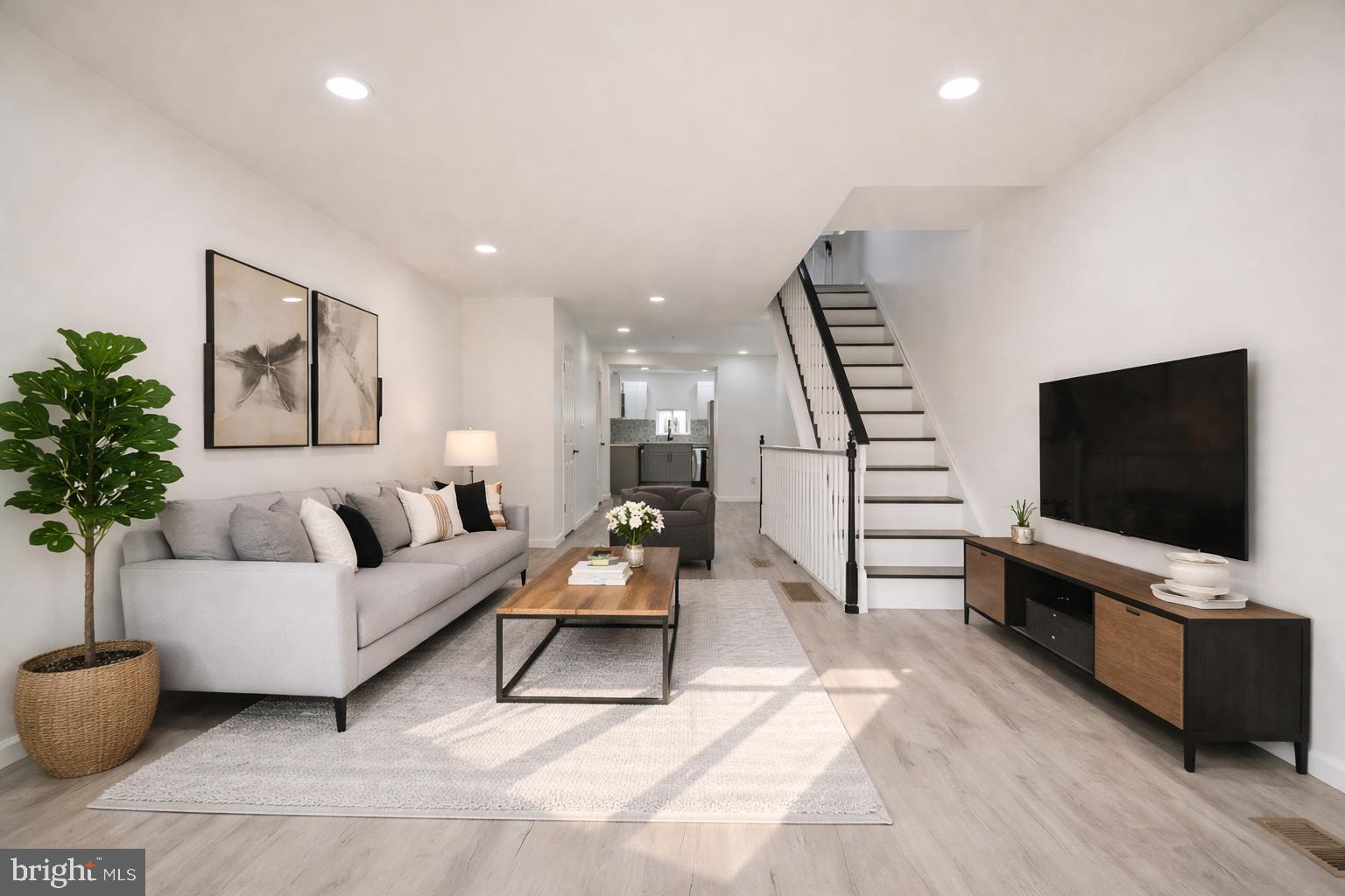 WHITMAN - Residential