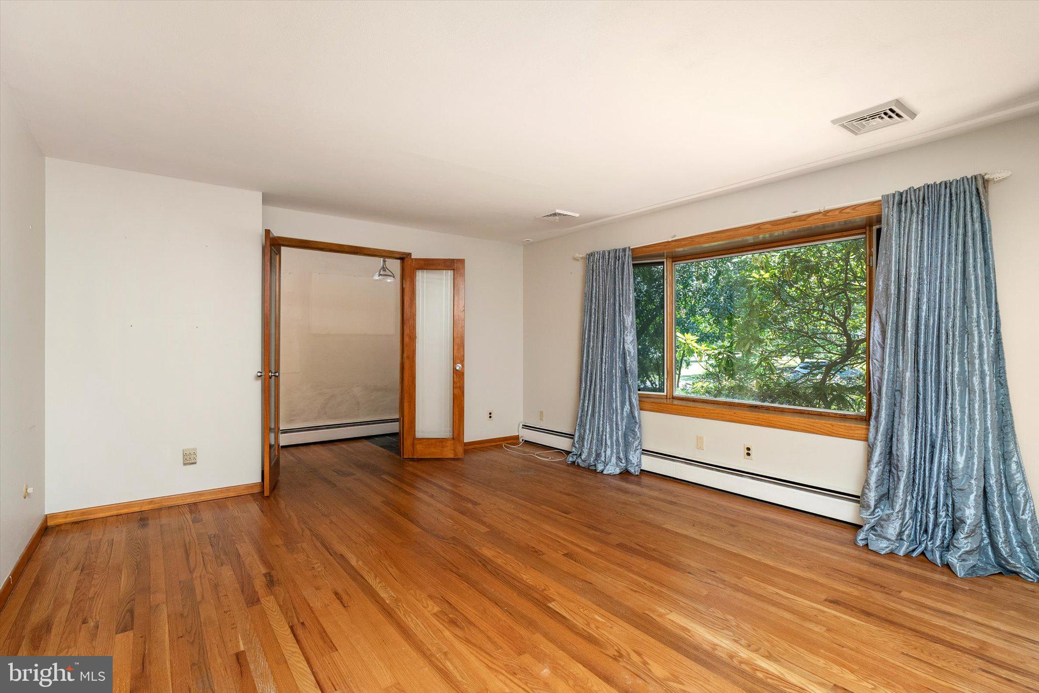 18 EDGEWOOD ROAD