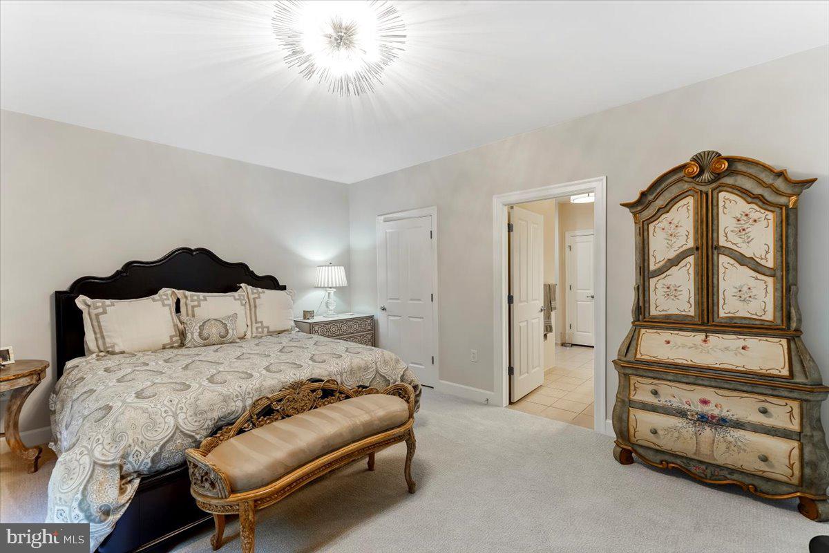 TERRAZZA NEWTOWN SQR - Residential