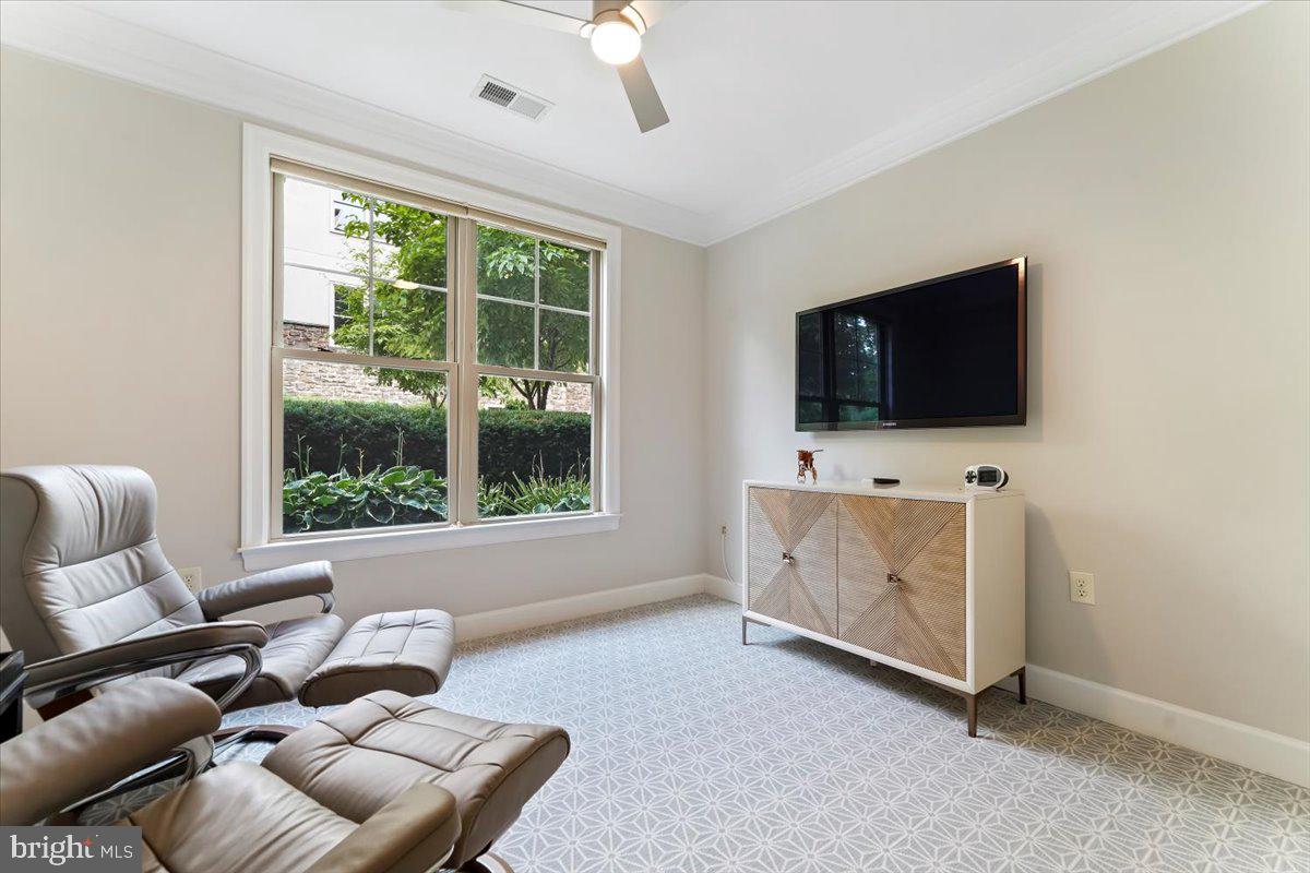 TERRAZZA NEWTOWN SQR - Residential