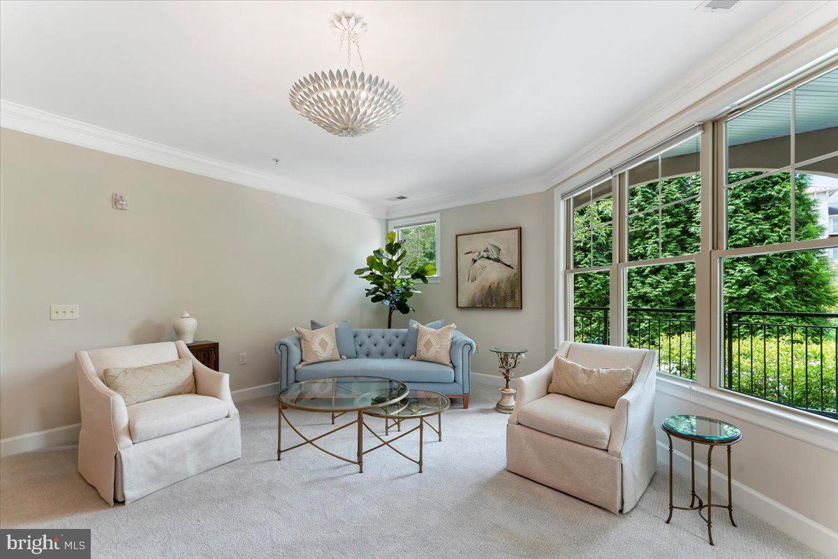 TERRAZZA NEWTOWN SQR - Residential