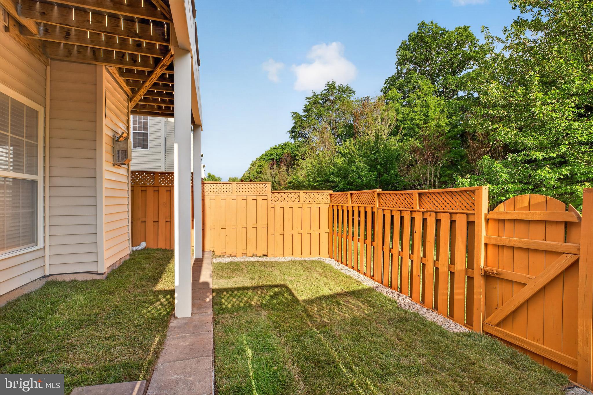 STONE RIDGE - Residential