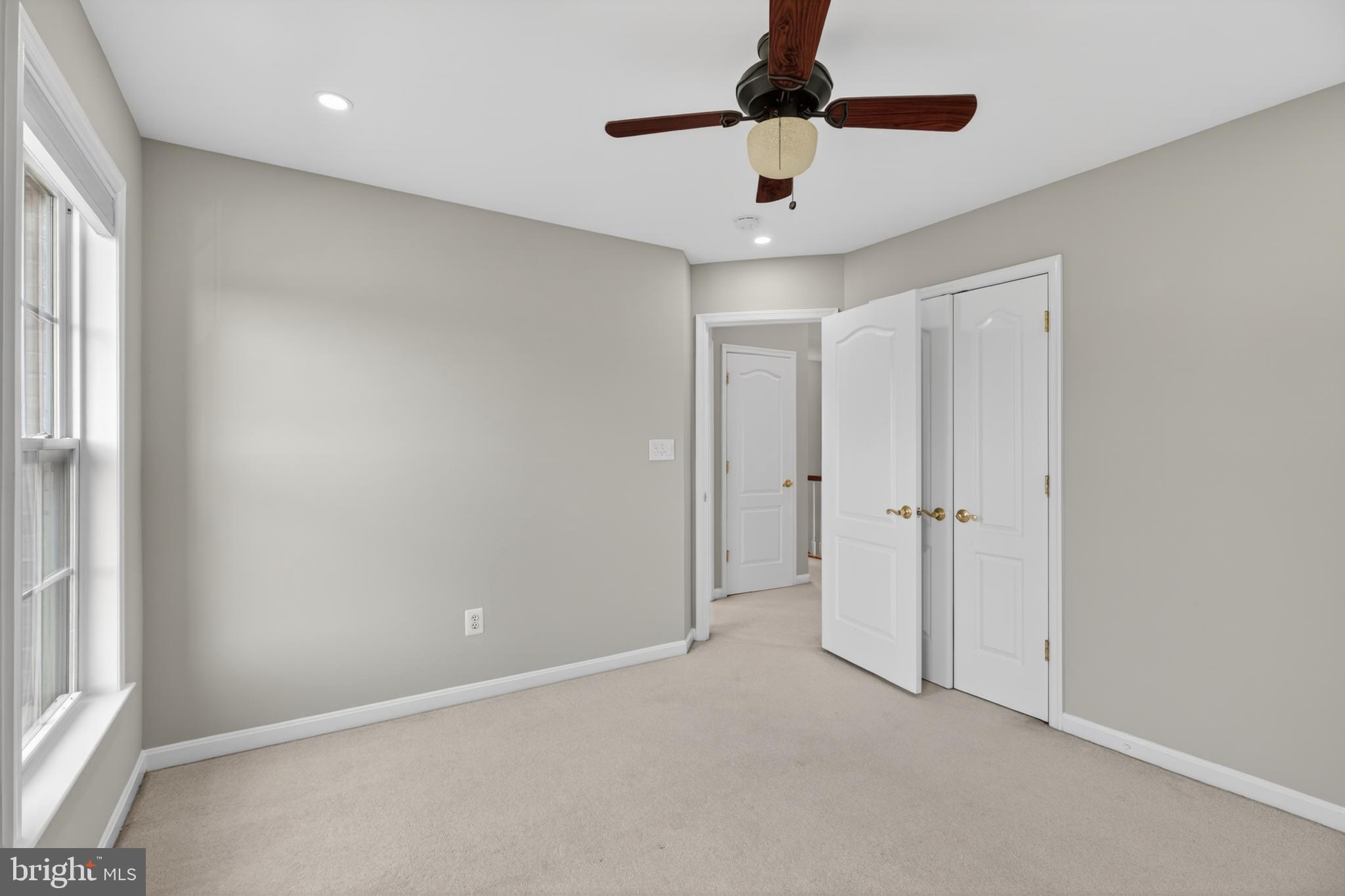 STONE RIDGE - Residential