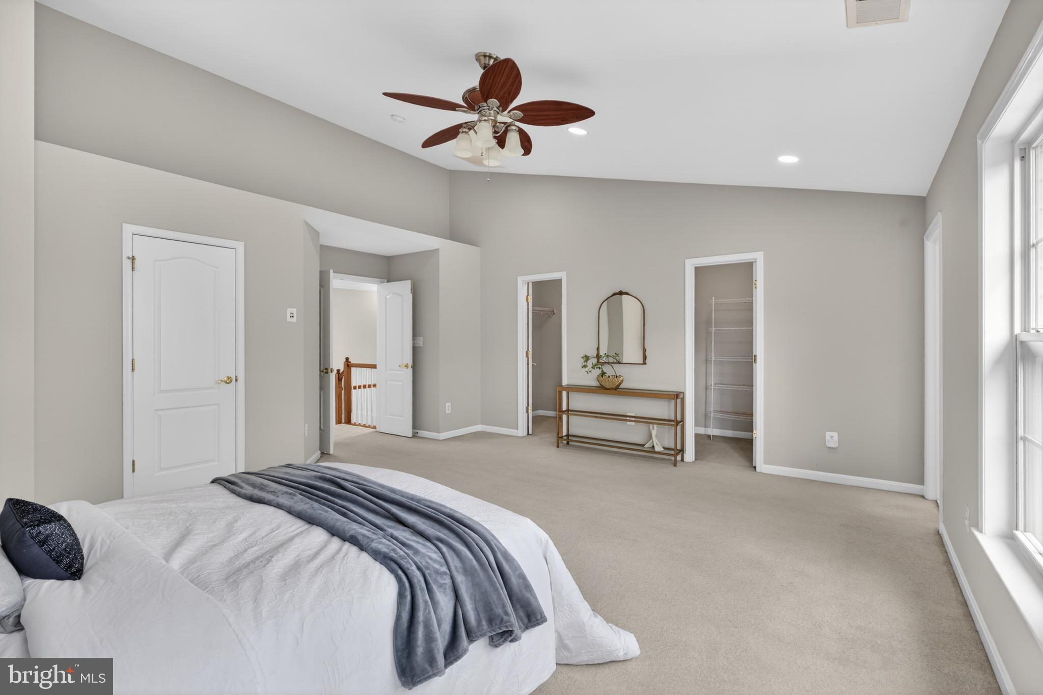 STONE RIDGE - Residential