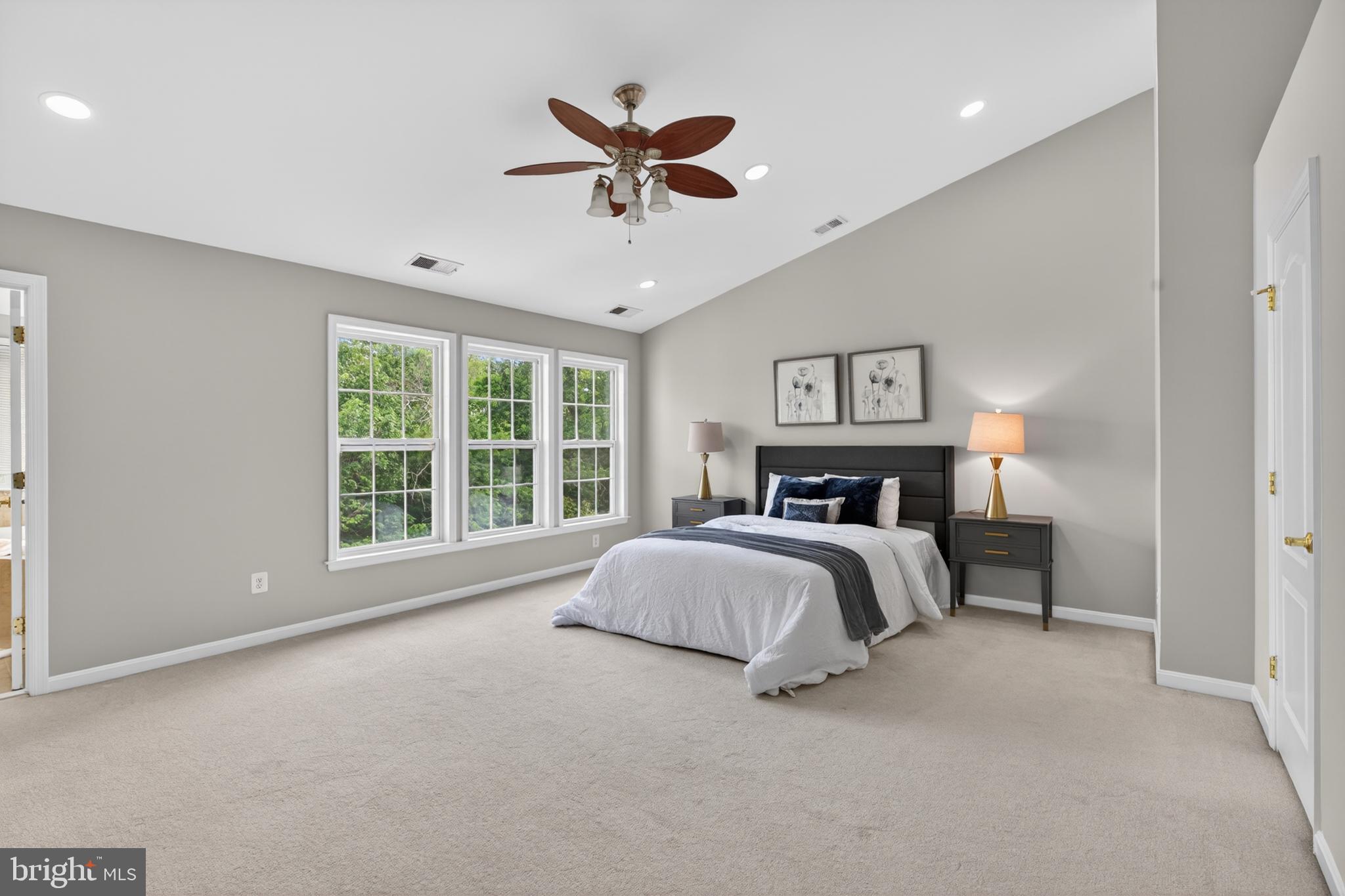 STONE RIDGE - Residential
