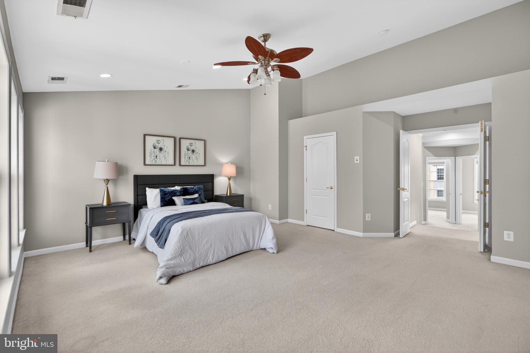 STONE RIDGE - Residential
